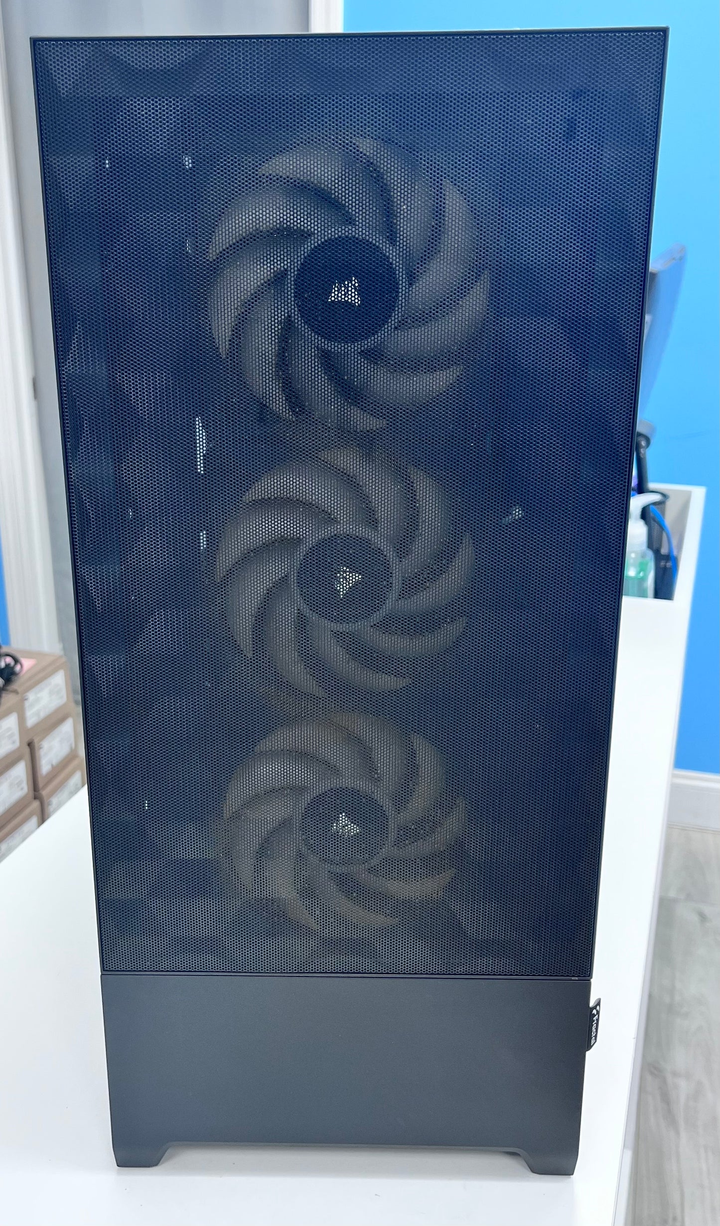 PC AMD Ryzen 9 GeForce RTX 4080 Super 64GB - Black