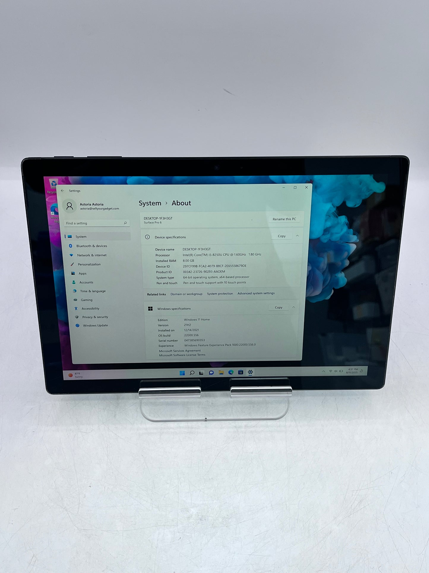 Microsoft Surface Pro 6 12.3" 8GB  256GB  Intel i5 - Black