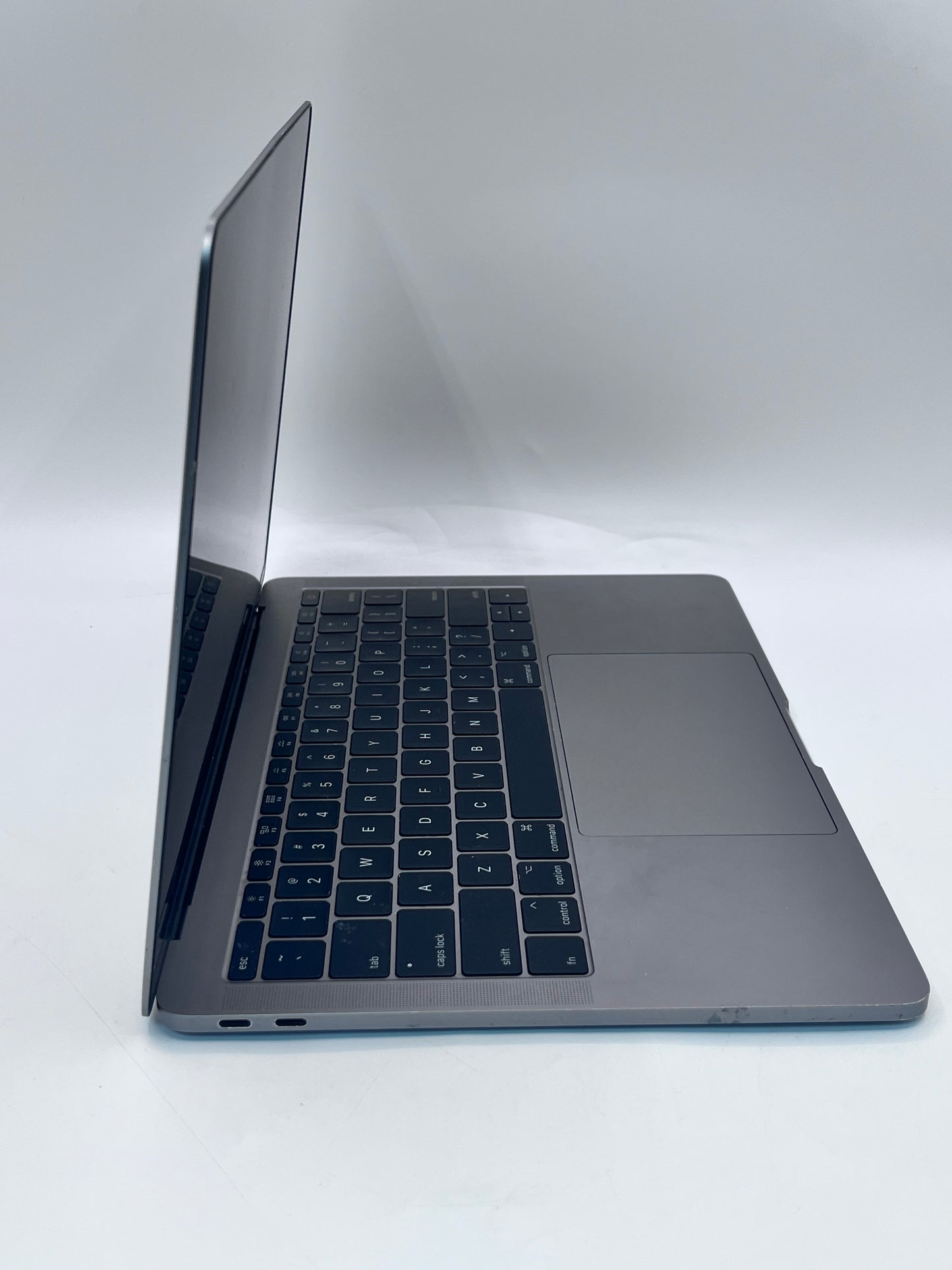 Apple MacBook Pro 13" A1708 128GB 2017  Space Gray READ