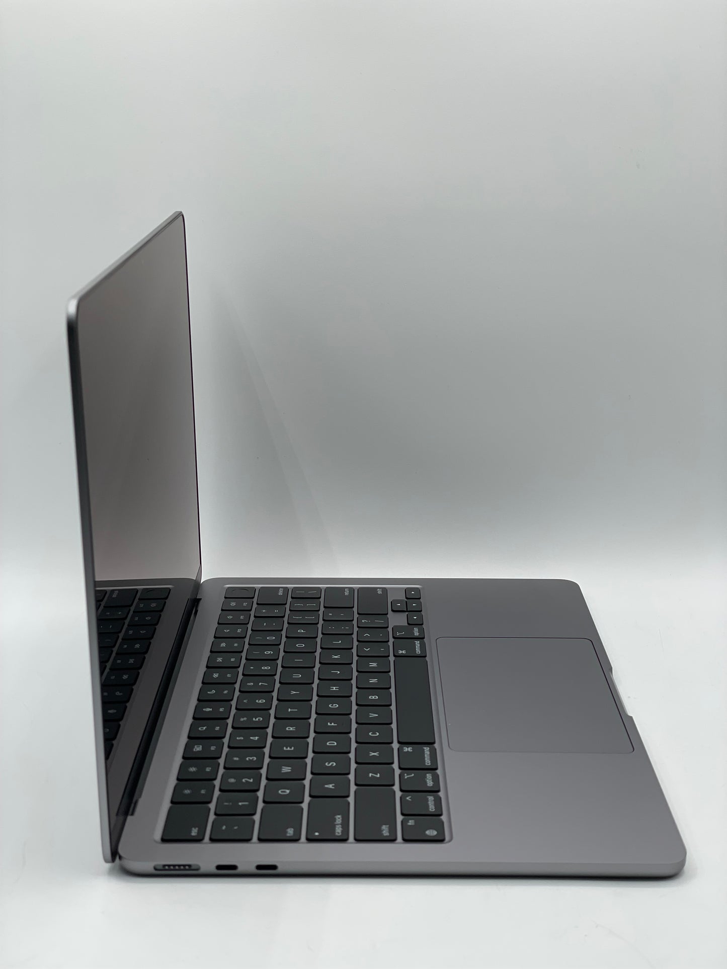 2022 Apple MacBook Air 13.3" 8C M2 8C GPU 16GB 256GB A2681 REMOTELY MANAGED 8CC