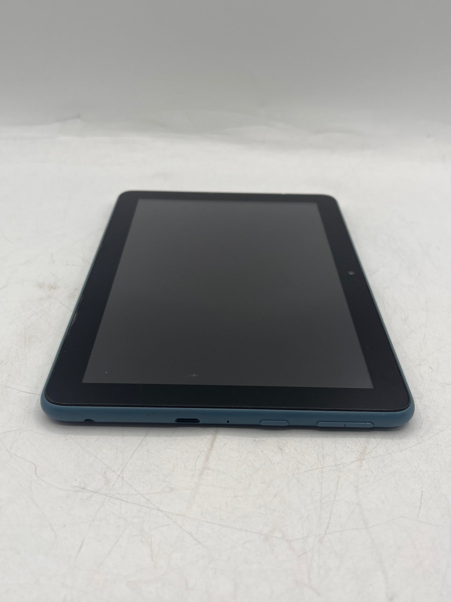 Amazon Fire HD 8 10th Gen Tablet K72LL4 2020 16GB Wi-Fi Only Blue Used