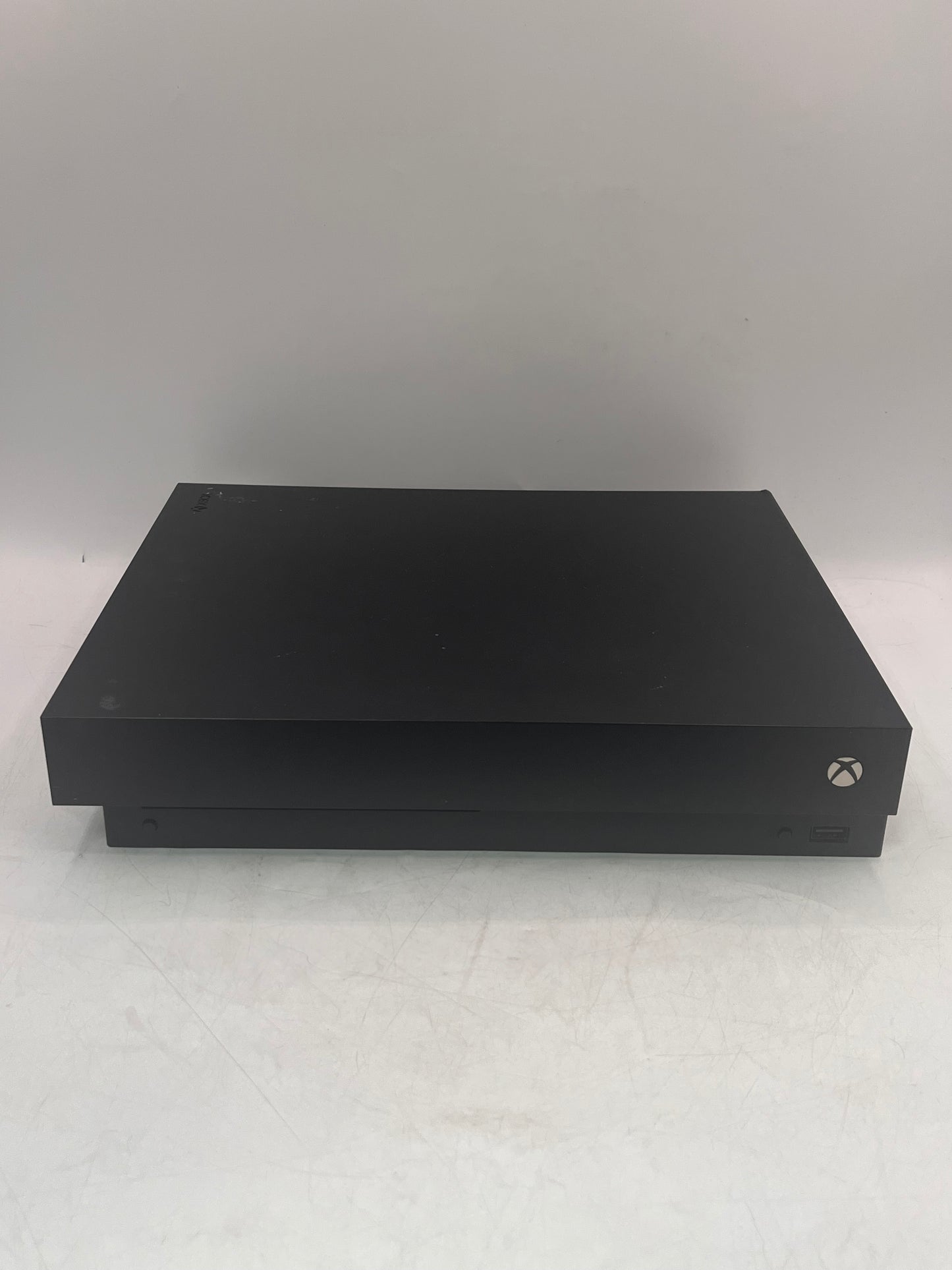 Microsoft Xbox One X (1681) 2016 Video Game Console Black 1TB  Broken READ