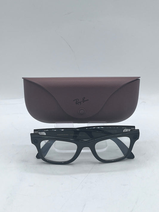 Meta Ray-Ban Meta Wayfarer Smart Glasses Black RW4006 Cleared Lenses 50-22-150