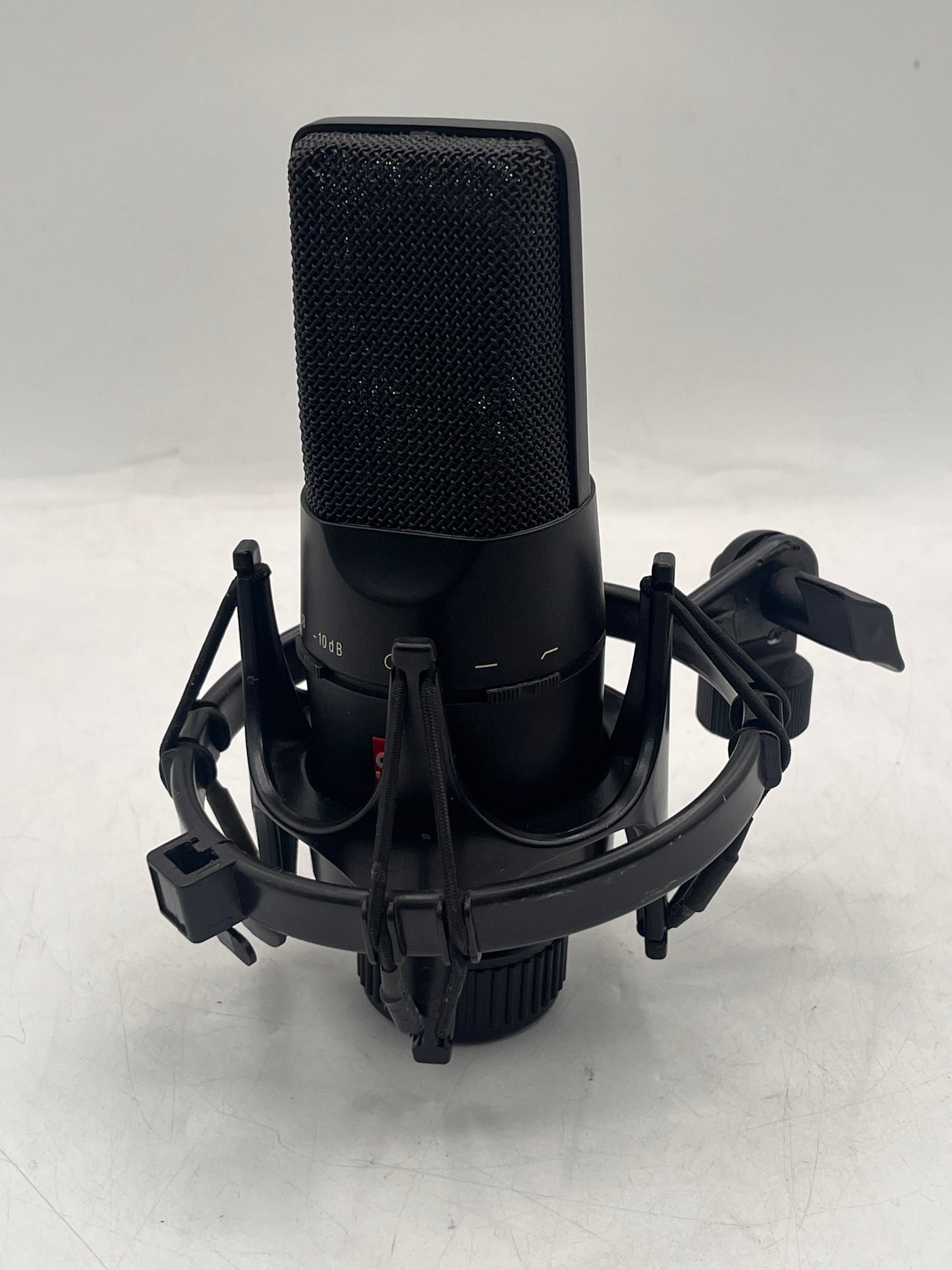 sE Electronics X1 Large Diaphragm Condenser Microphone Bundle + Pop Filter & XLR