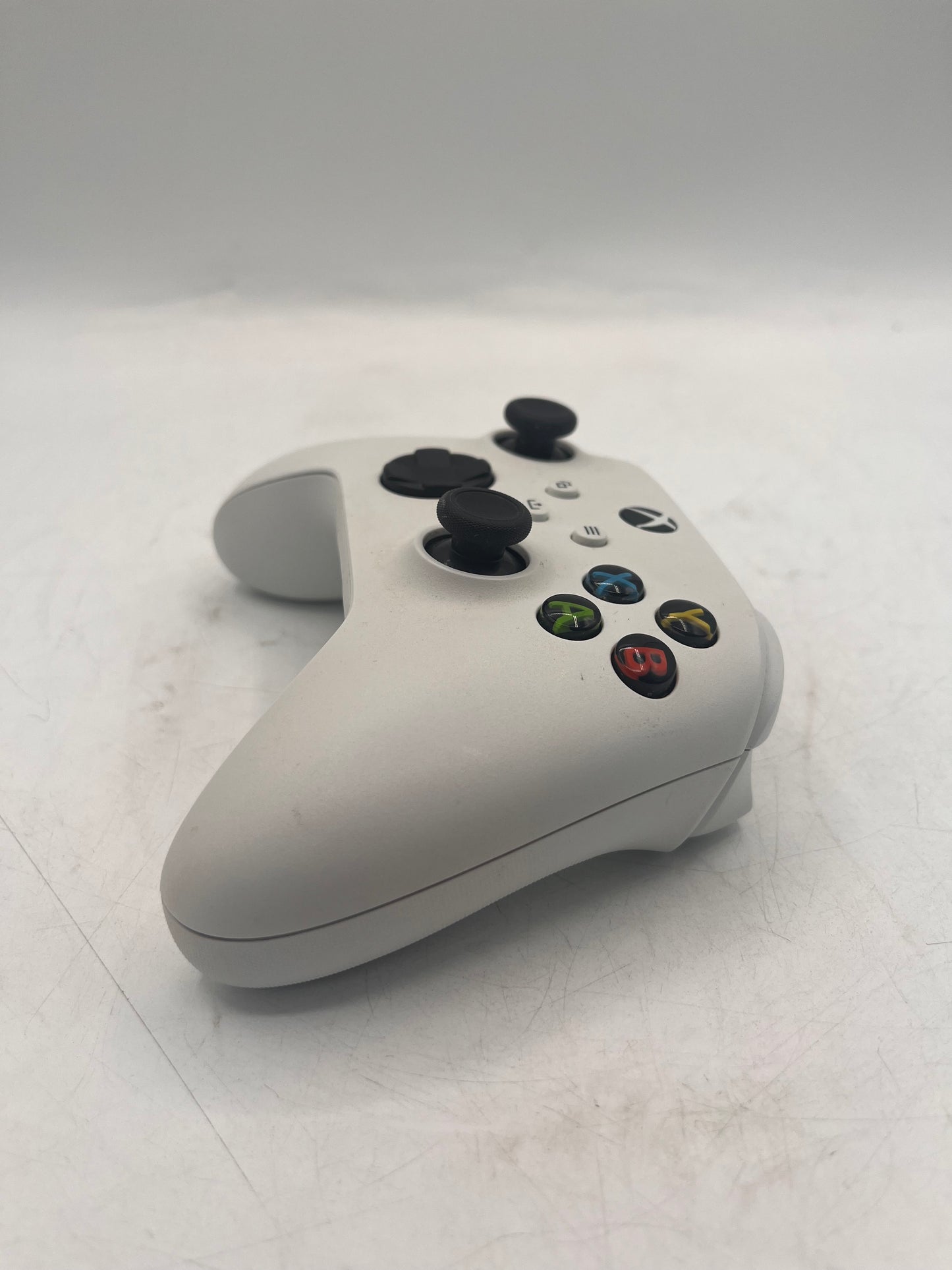 Microsoft Xbox Series Wireless Controller Model 1914 - White
