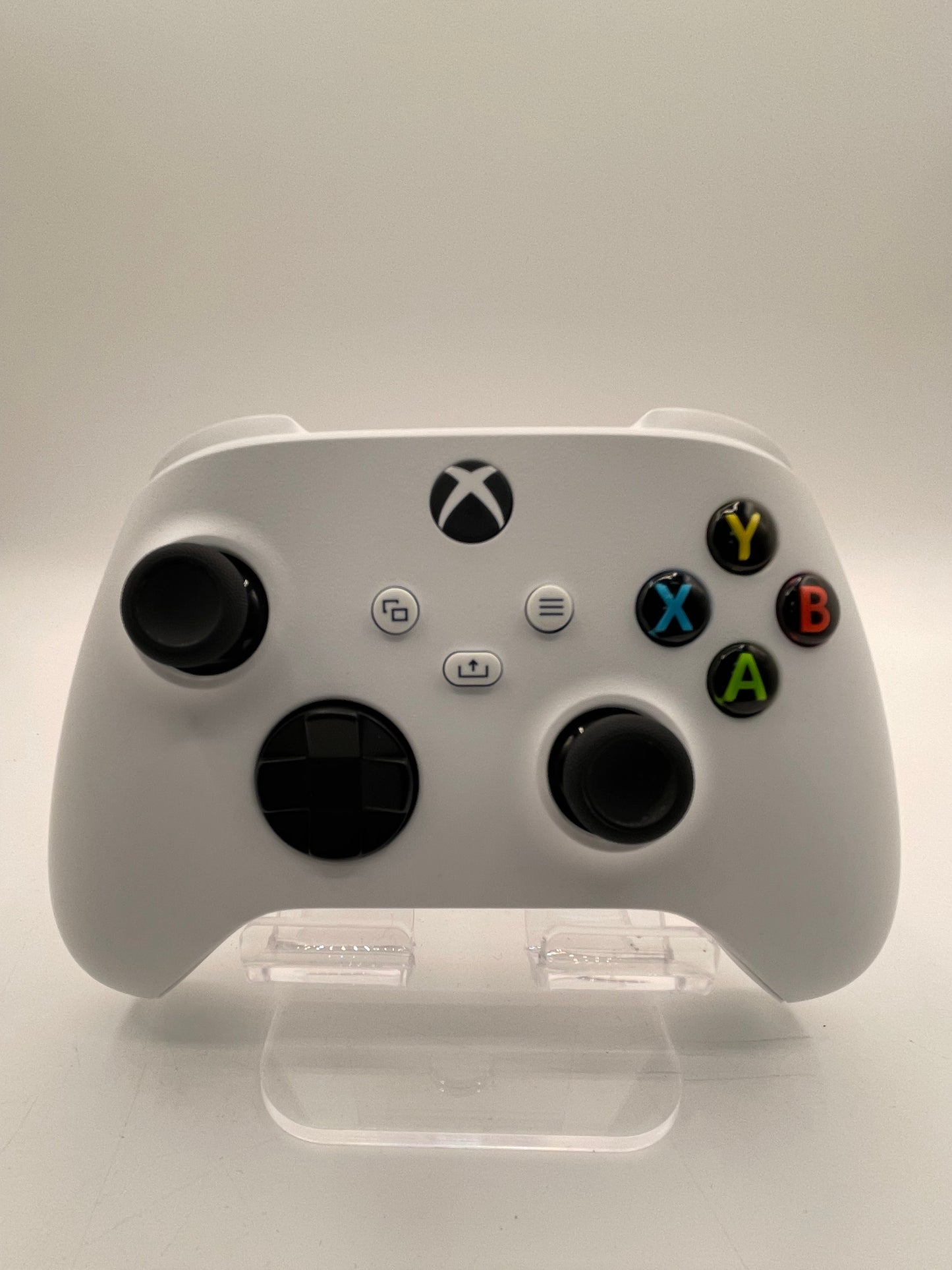 Open Box: Xbox Series X 1TB SSD Console 1882  - Includes Xbox Wireless Controller