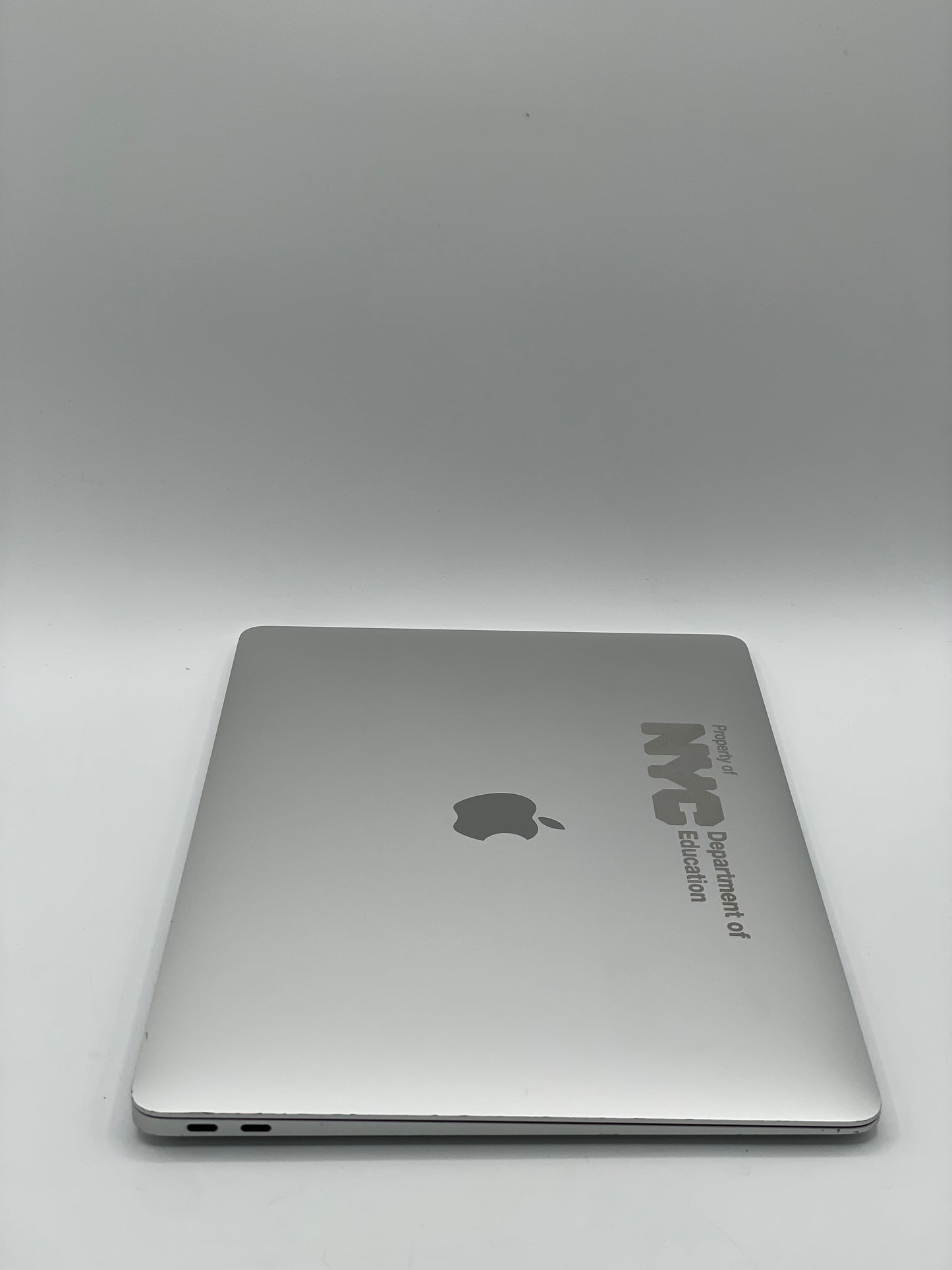 2020 Apple MacBook Air 13.3" M1 7C 8GB 128GB A2337 REMOTELY MANAGED 71 CC