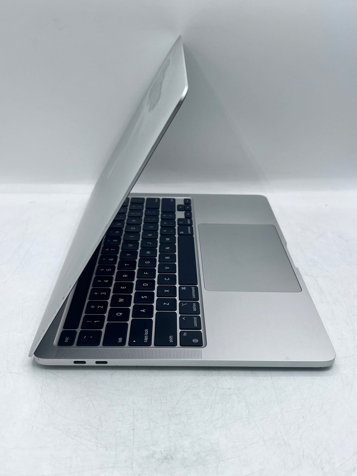 Apple MacBook Pro 13 in 2020 Space Gray M1 256 GB 8 GB - (For Parts Only) As-is