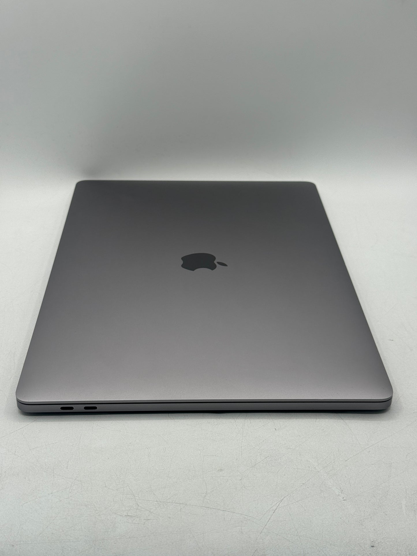 2019 Apple MacBook Pro 16" Core i9 16GB 1TB A2141 MVVM2LL/A Space Gray READ