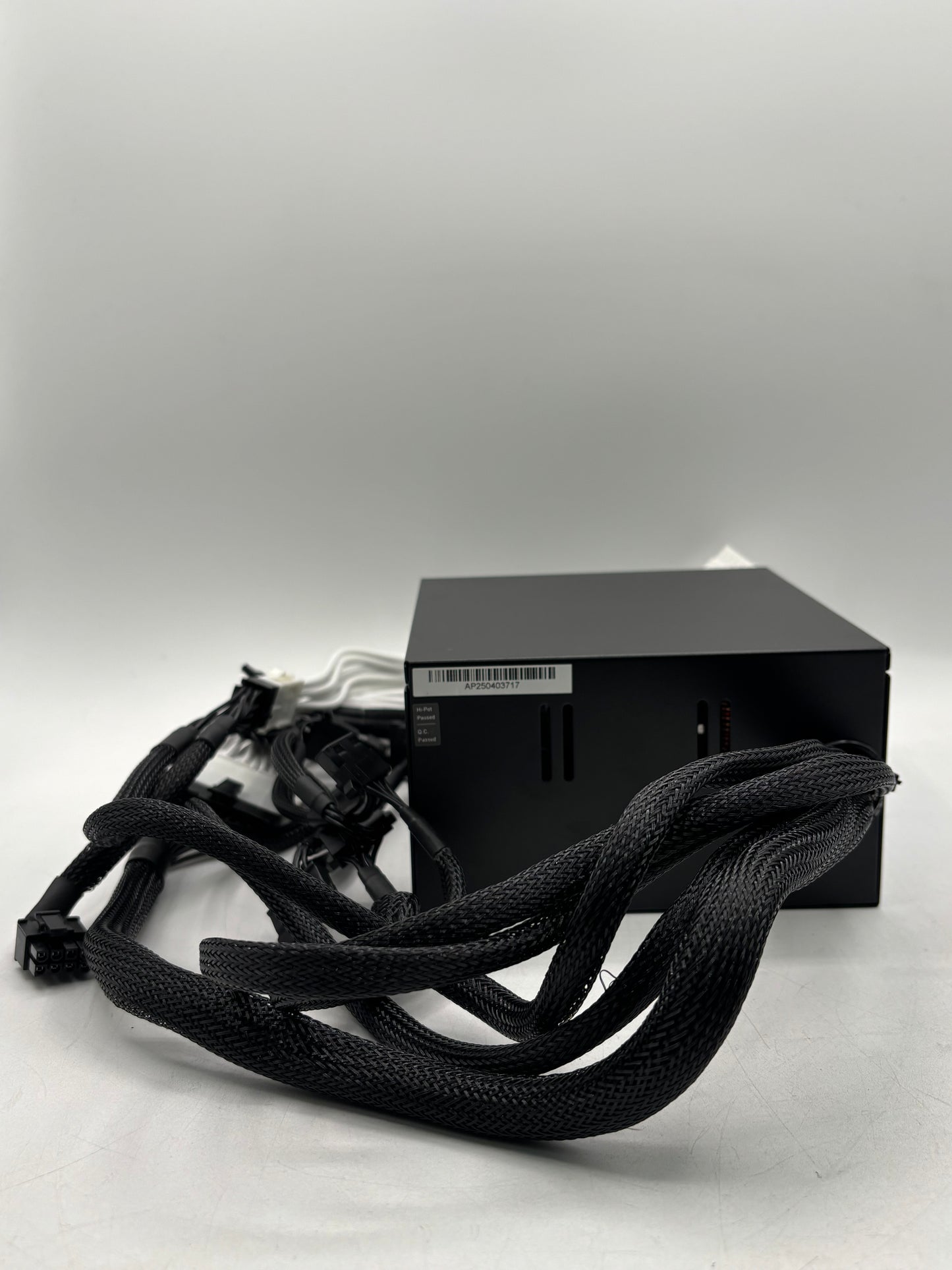 Apevia ATX-SP700W 700W Spirit Switching Power Supply, Black (FREE SHIPPING)