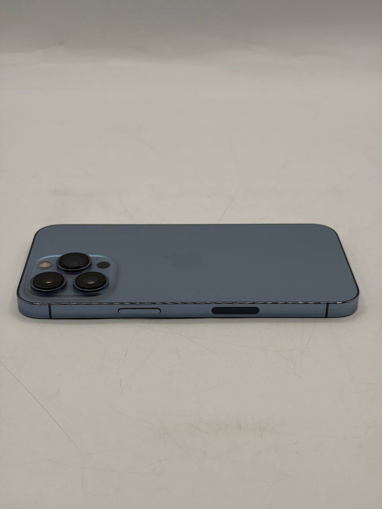 Unlocked Apple iPhone 13 Pro 6.1" 256GB A2483 NLR93LL/A 79% Battery - Blue