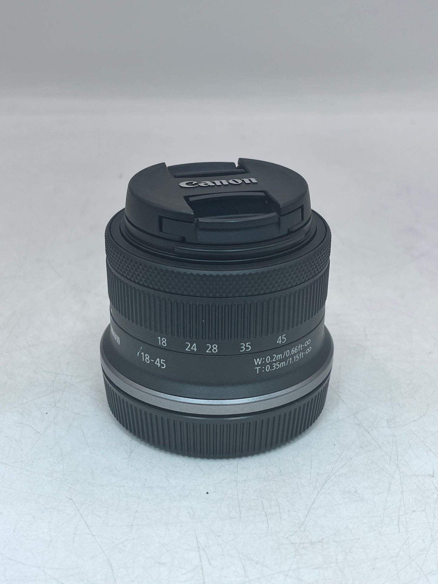 Canon EOS R100 Mirrorless Digital Camera with 18-45mm Lens with Charger and Battery Tested