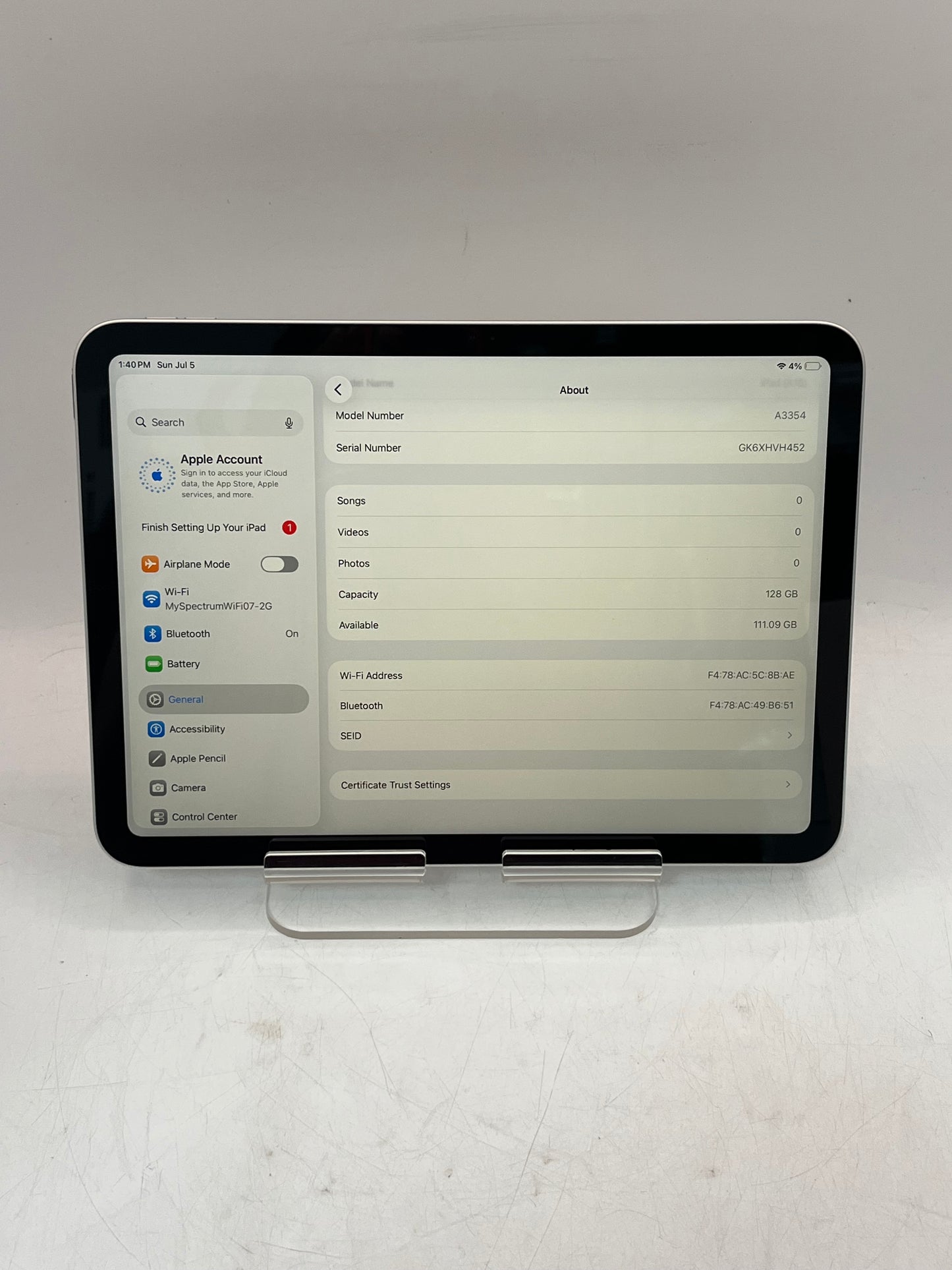 Apple iPad (11th Gen) A3354 MD3Y4LL/A (2025) 128GB Wi-Fi Only - Silver