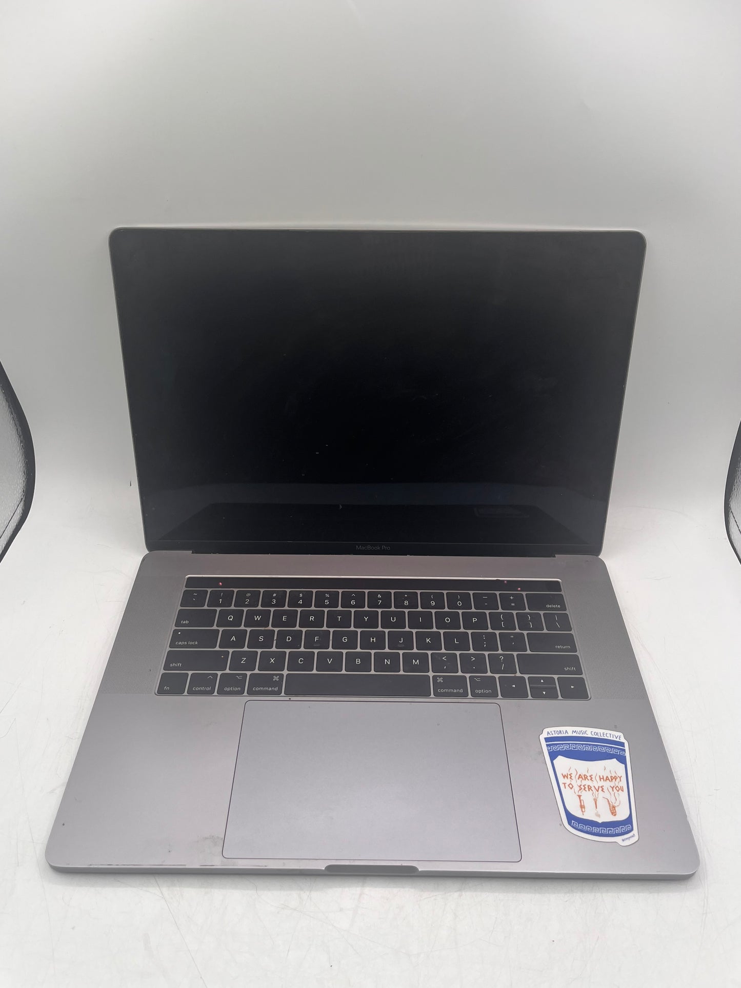 Apple MacBook Pro 15" A1707 2017 Core i7 16GB 512GB Space Gray