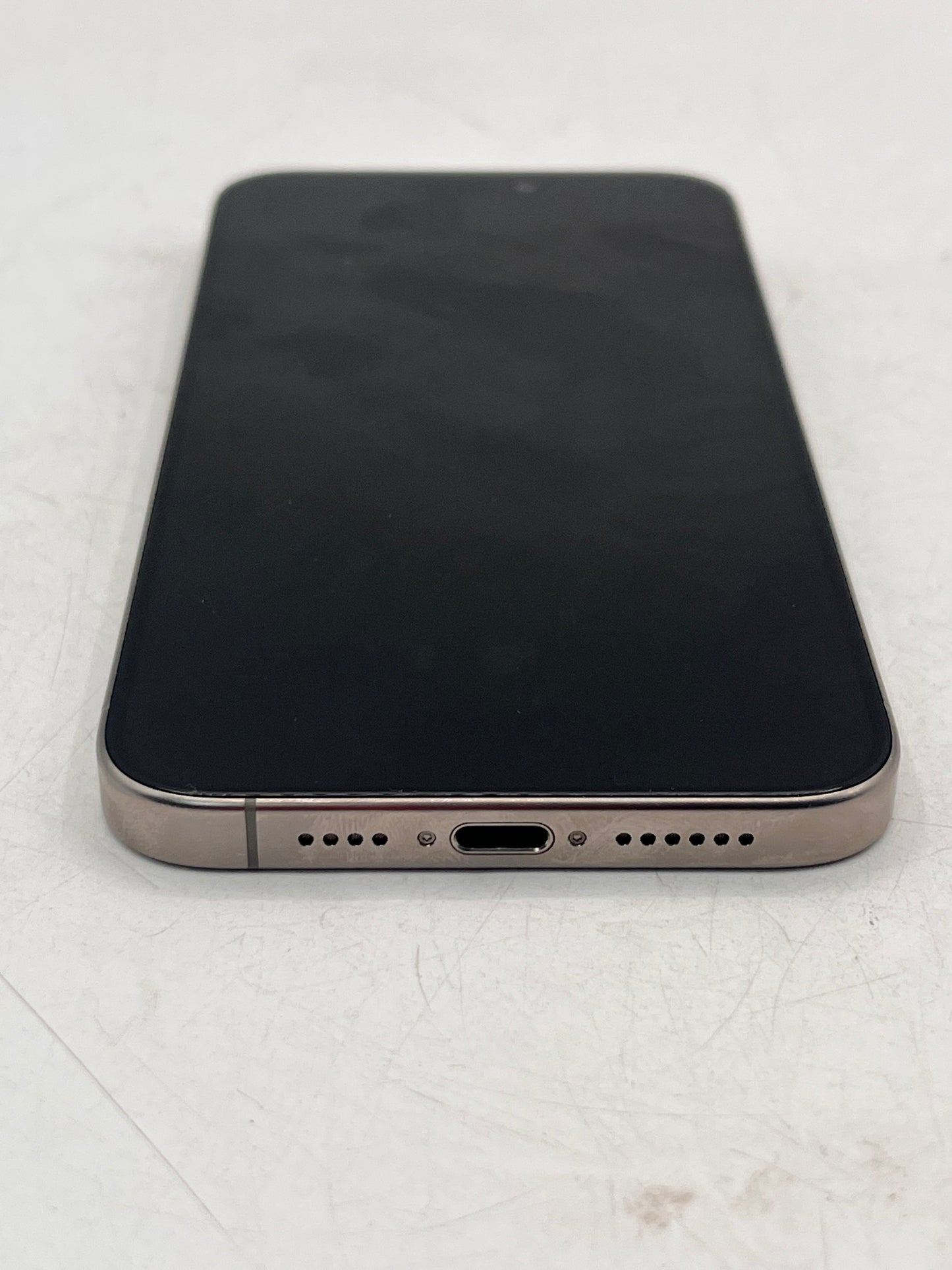 Unlocked  Apple iPhone 15 Pro Max MU683LL/A A2849 256GB White