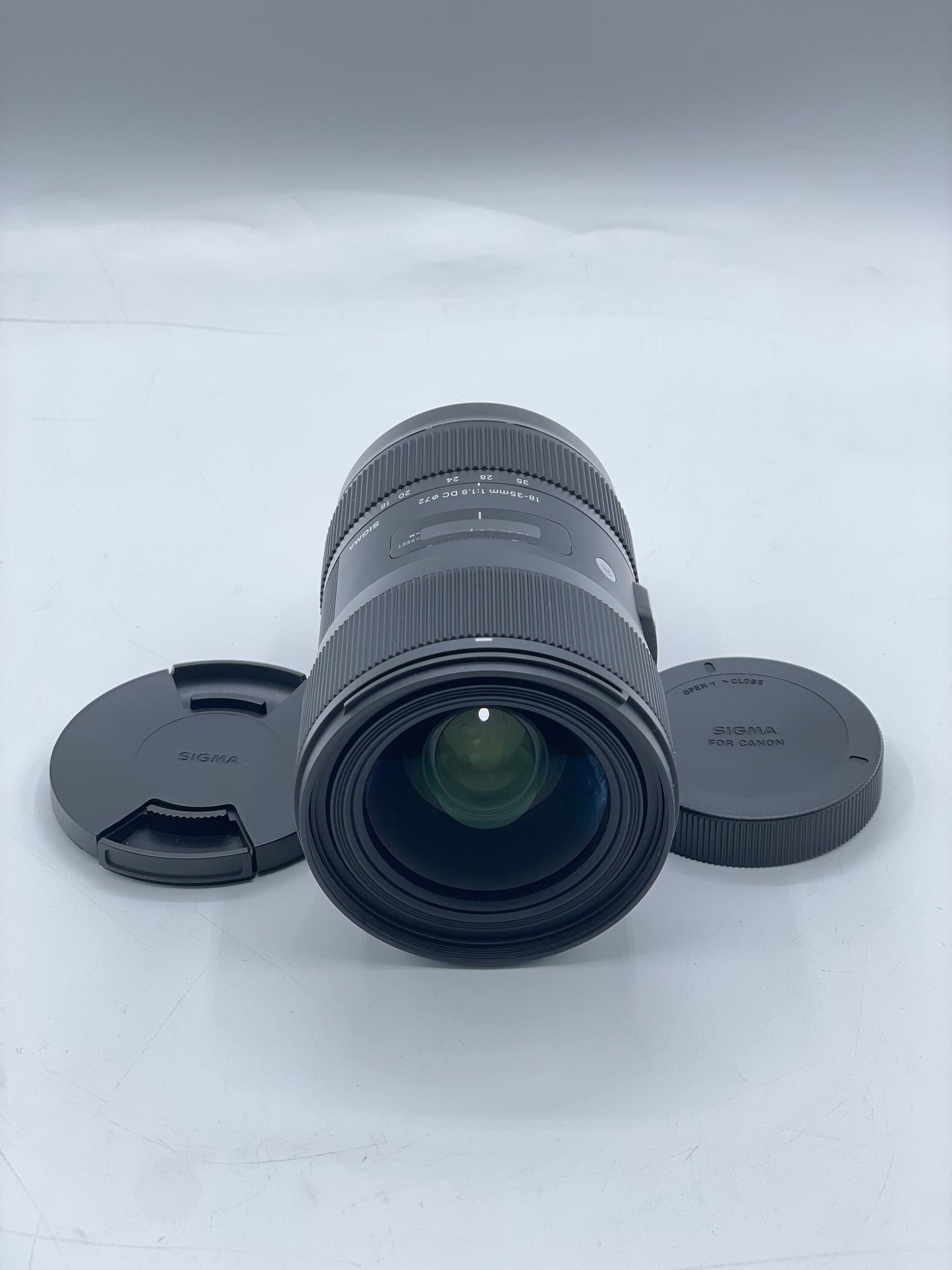 Sigma 18-35mm f/1.8 18-35mm f/1.8 Lens for Canon EF-Mount