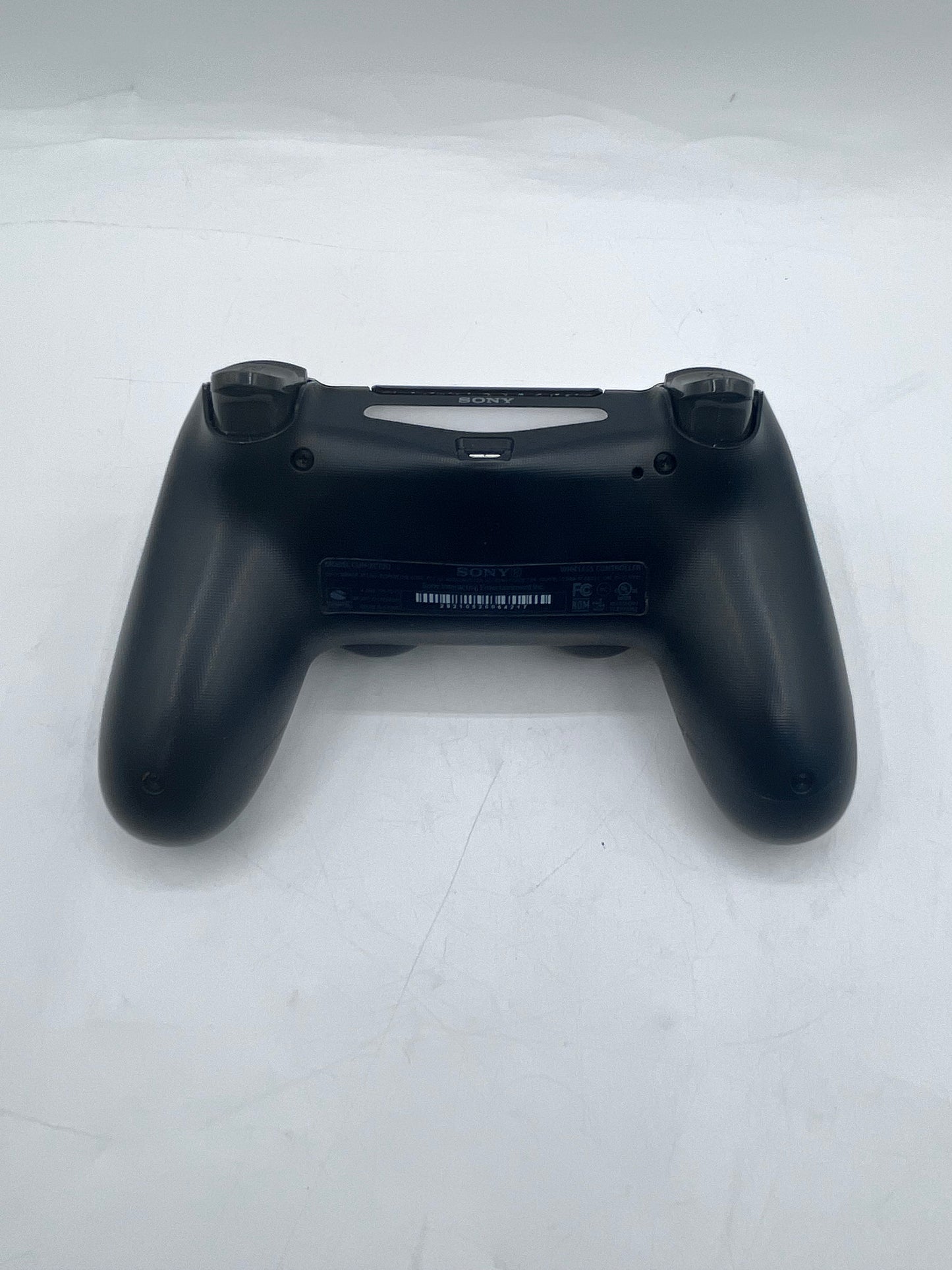 Sony PlayStation 4 Slim CUH-2215B 500GB Console w/ 2 Controllers & 7 Games - Black