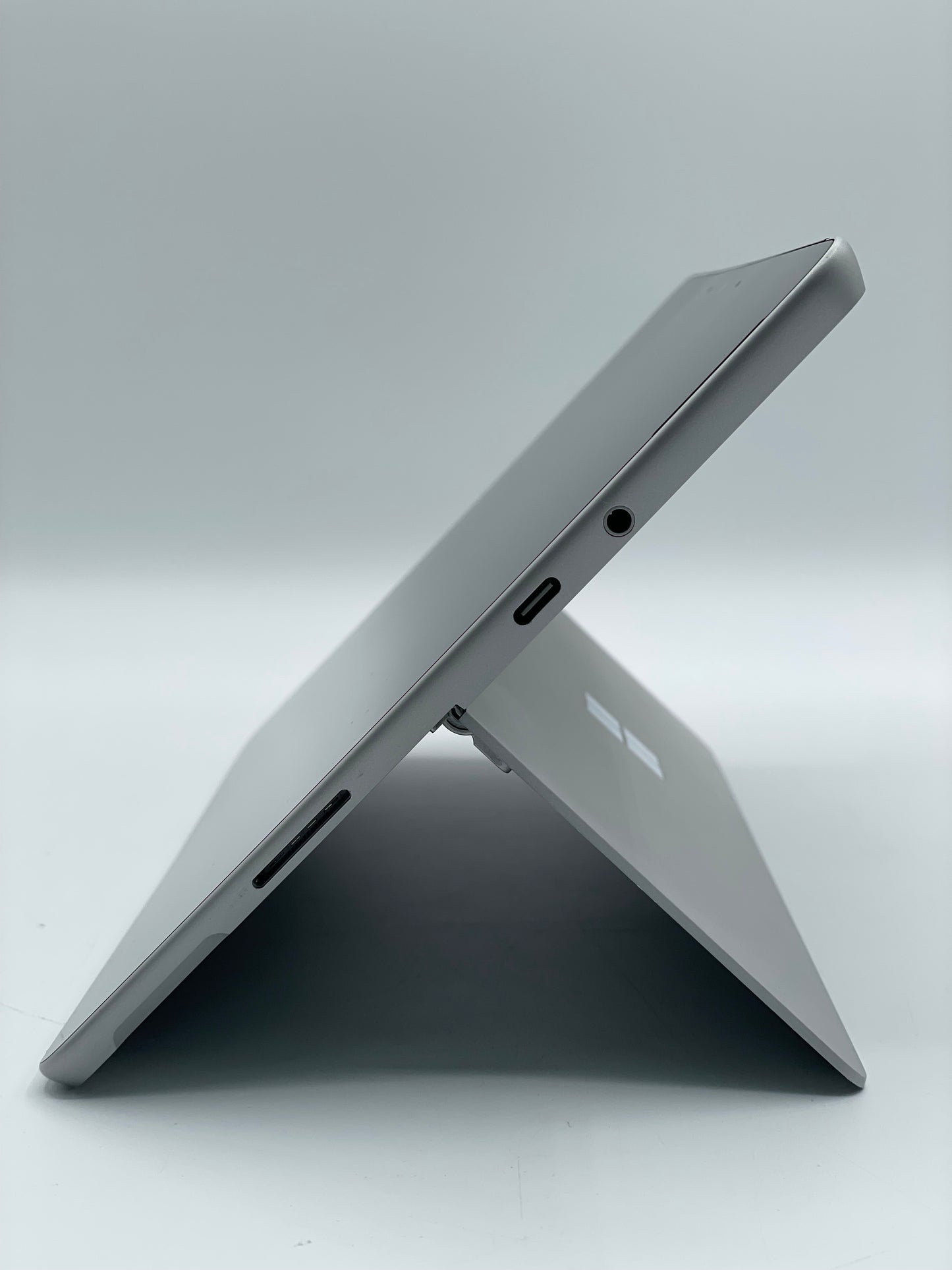 Microsoft Surface Go 2 4GB 64GB Intel Pentium 4415Y Great Condition