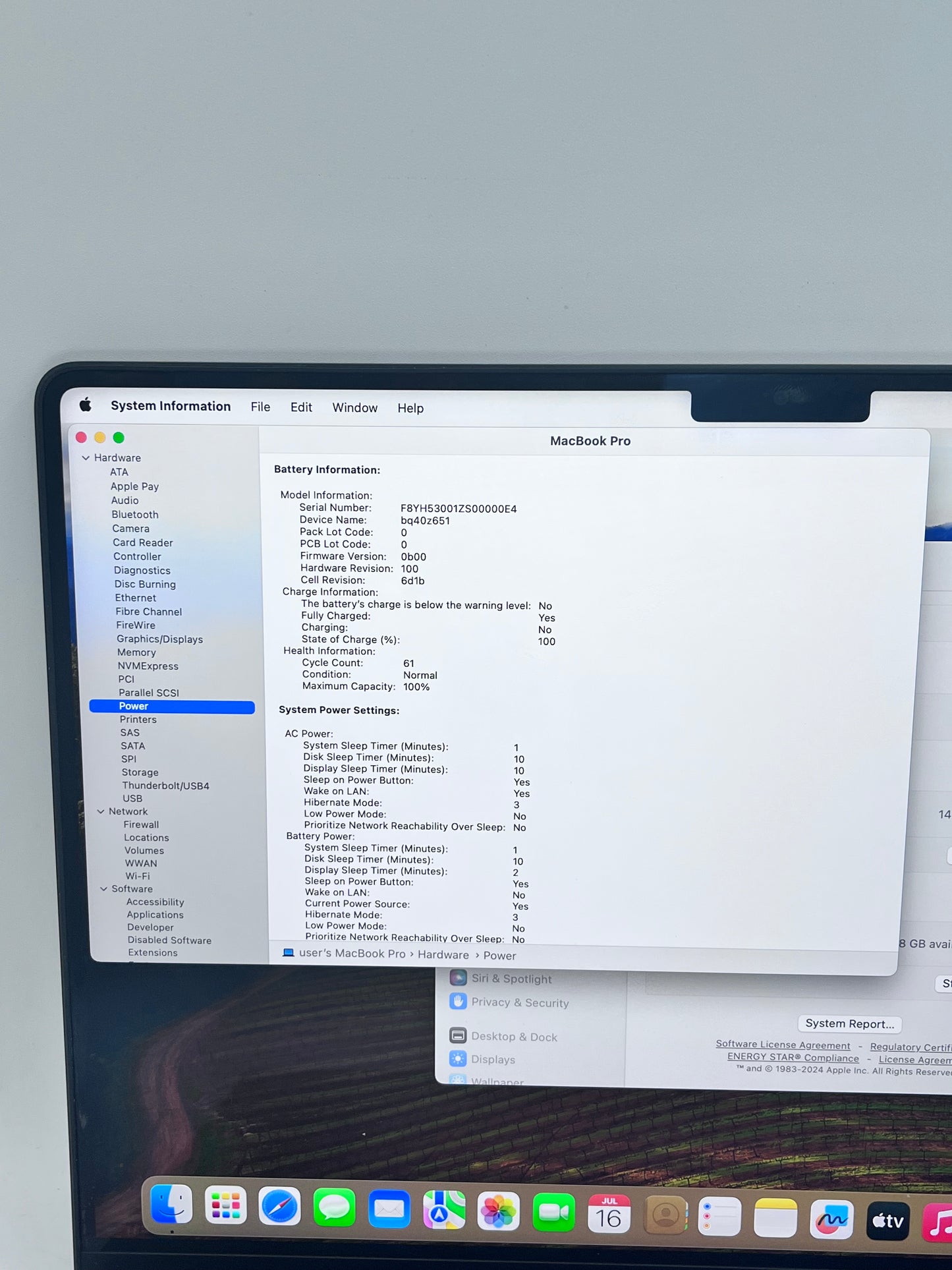 Apple MacBook Pro 14-inch M3 Pro (2023) 18GB RAM 512 GB SSD A2992 MRX33LL/A - Space Black