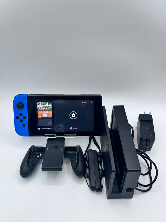 Nintendo Switch HAC-001 Console With Accessories READ
