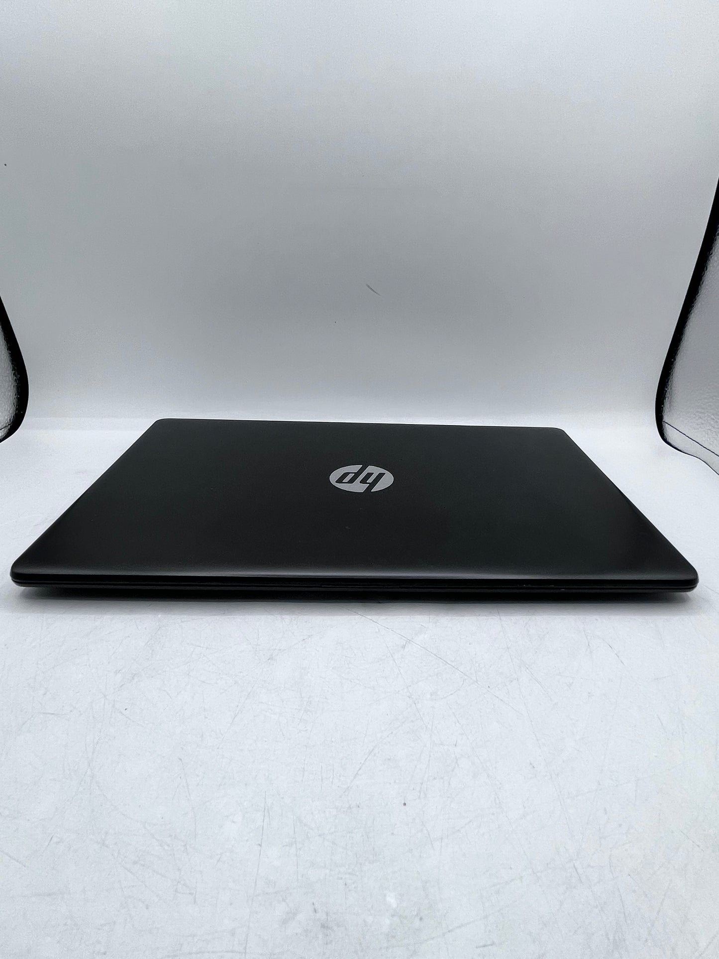 HP Stream Laptop 14-ds0035nr 14" AMD A4-9120e RADEON R3 1.5GHz 4GB RAM 32GB SSD