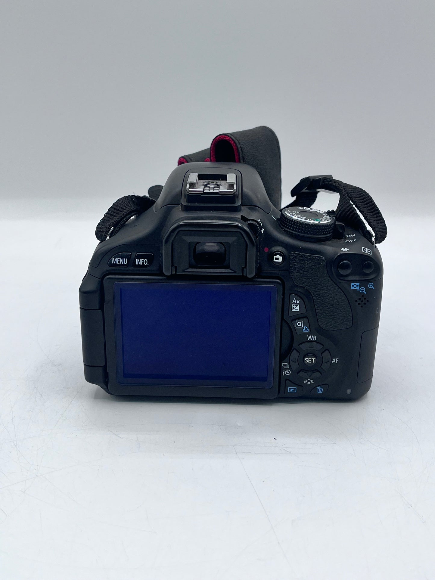 Canon EOS Rebel T3I / EOS 600D 18.0MP Digital SLR Camera