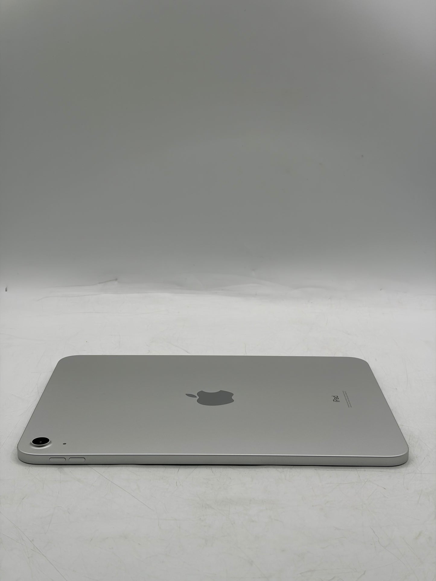 Wi‑Fi Only 2022 Apple iPad 10th Gen 64GB A2696 MPQ03LL/A 10.9" Tablet Silver