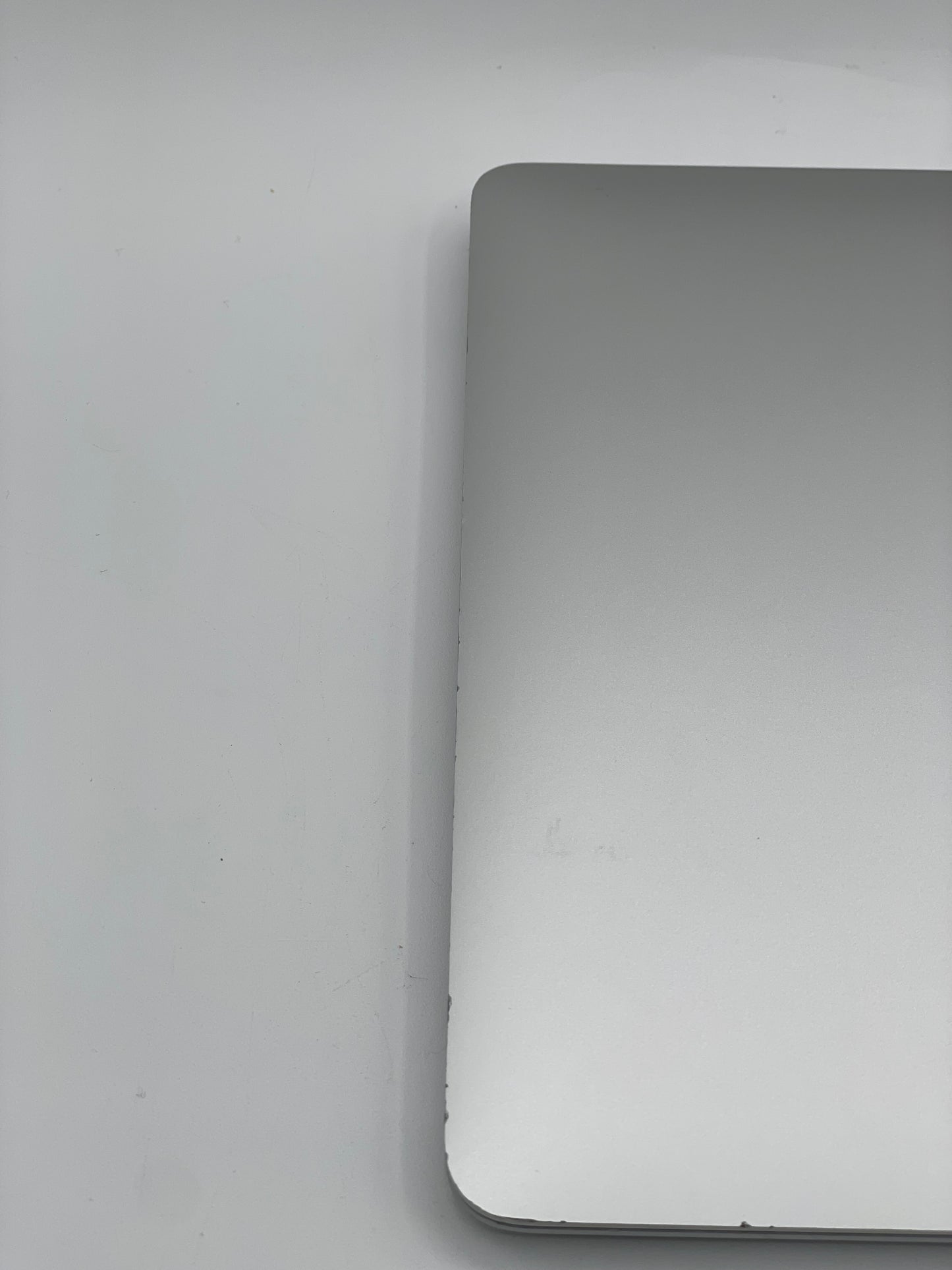 2020 Apple MacBook Air 13.3" M1 7C 8GB 256GB A2337 REMOTELY MANAGED