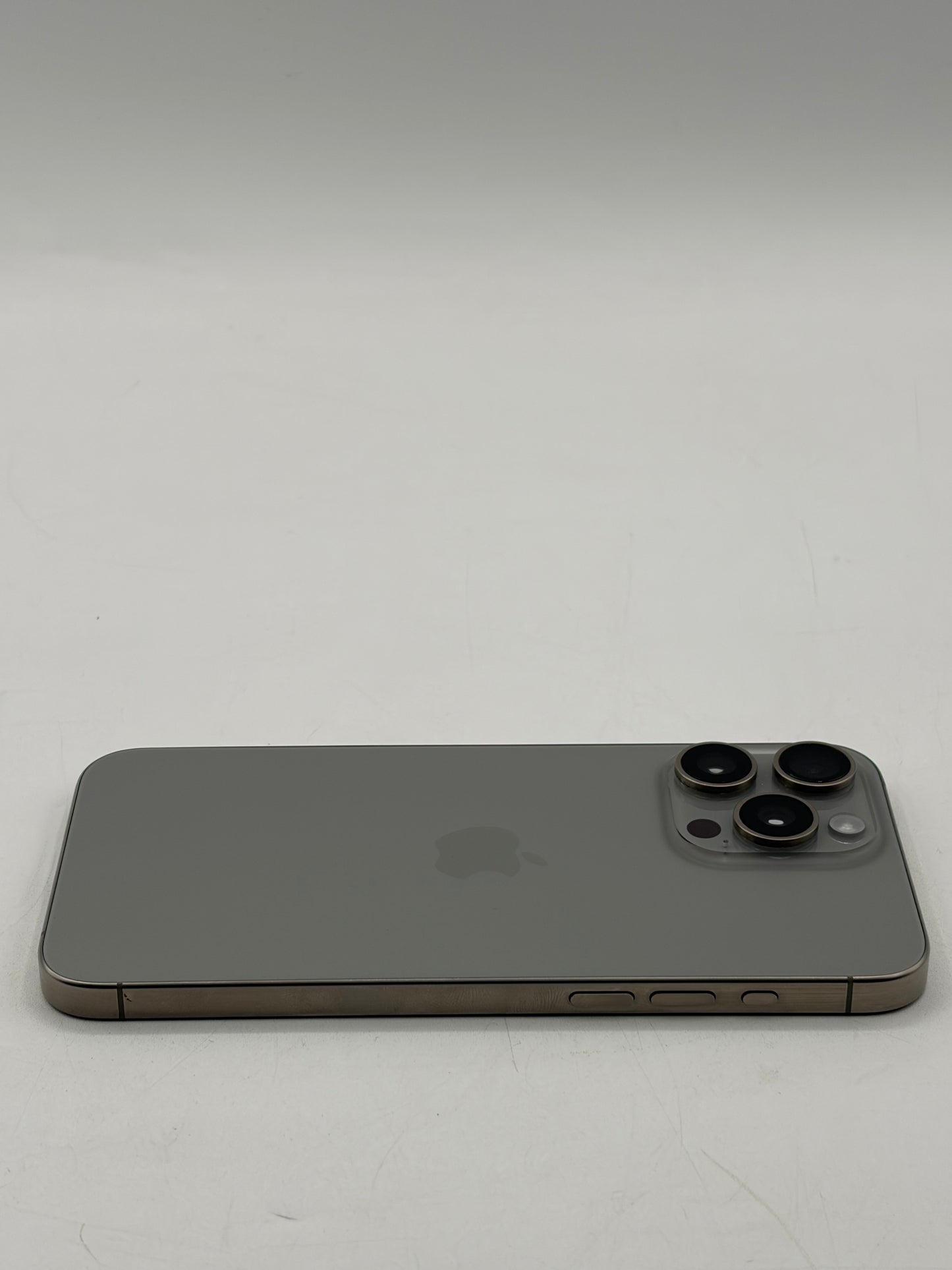AT&T Only Apple iPhone 15 Pro Max 6.7" MU6H3LL/A A2849 1TB White Titanium 79% BH