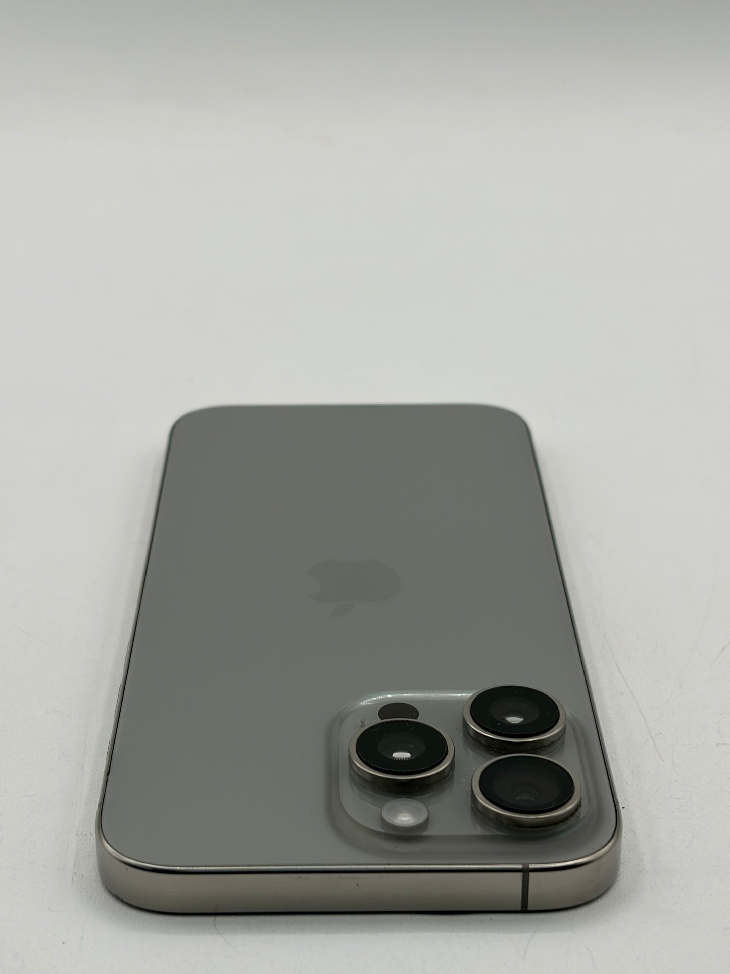 T-Mobile Only Apple iPhone 16 Pro Max 256GB A3084 MYW63LL/A 91% BH Titanium