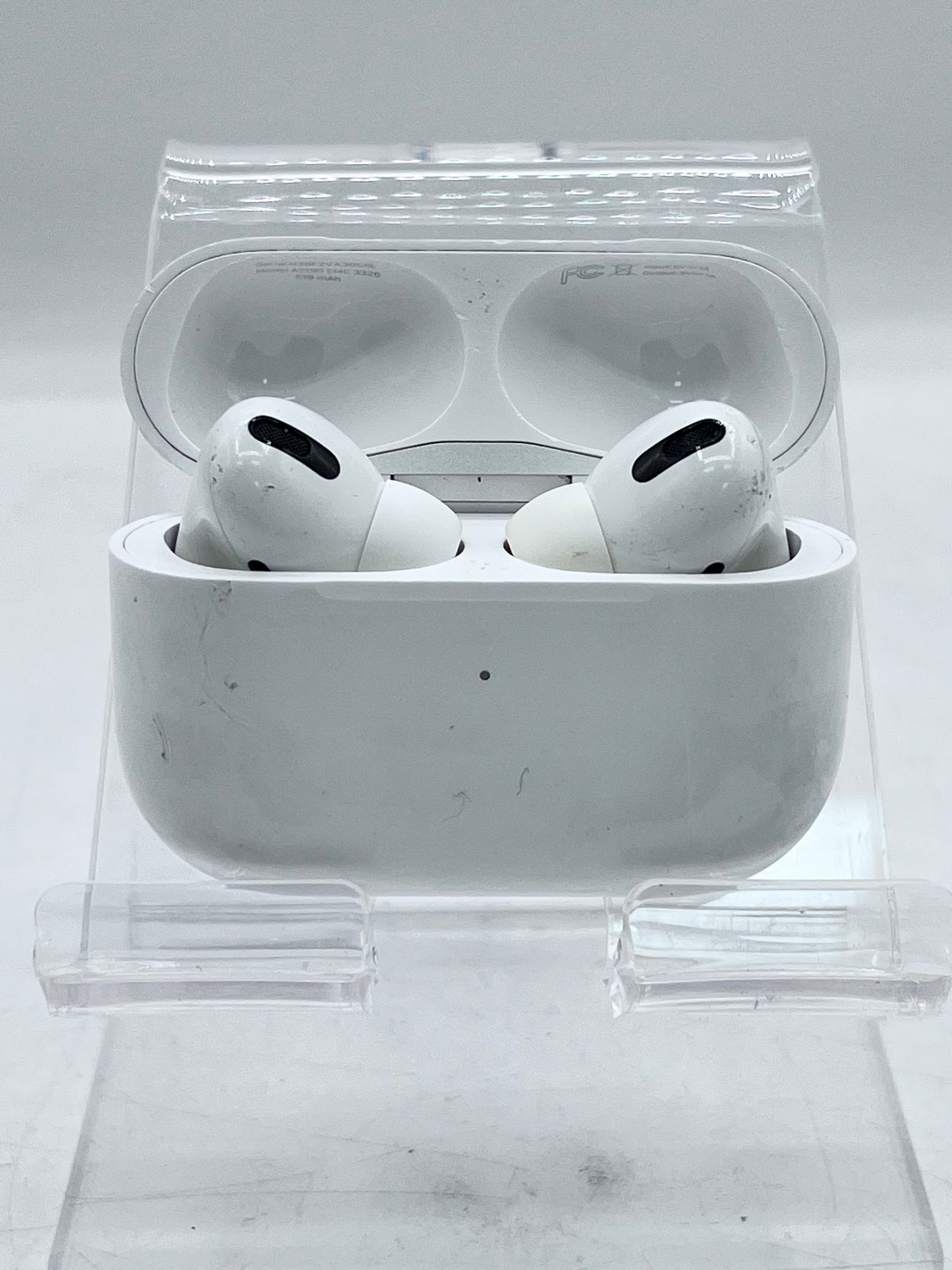 Apple AirPods Pro 1st Generation With Case Model A2084 - Great condition
