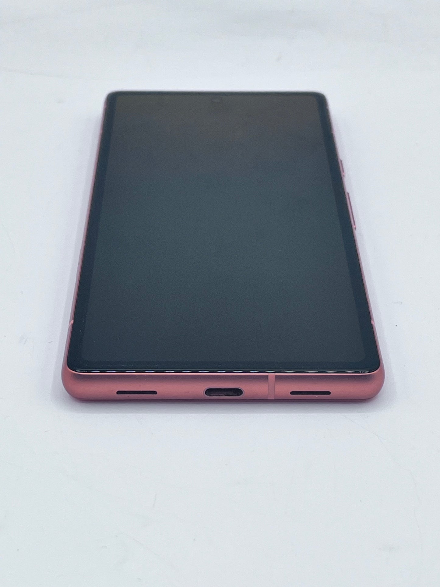 Unlocked Google Pixel 7a GWKK3 128GB Coral