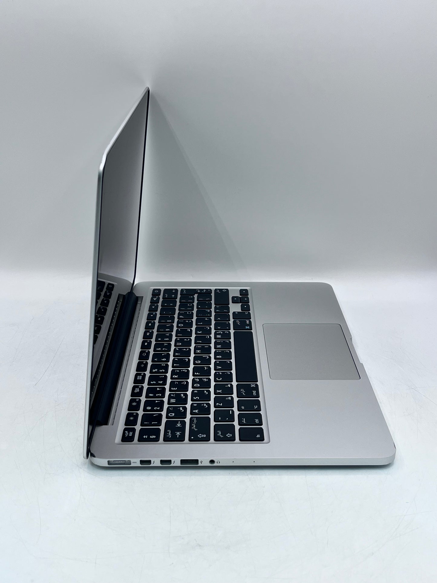 Apple MacBook Pro A1502 MF839AB/A 13" 8GB RAM 128GB (2015) - Space Gray Arabic Keyboard