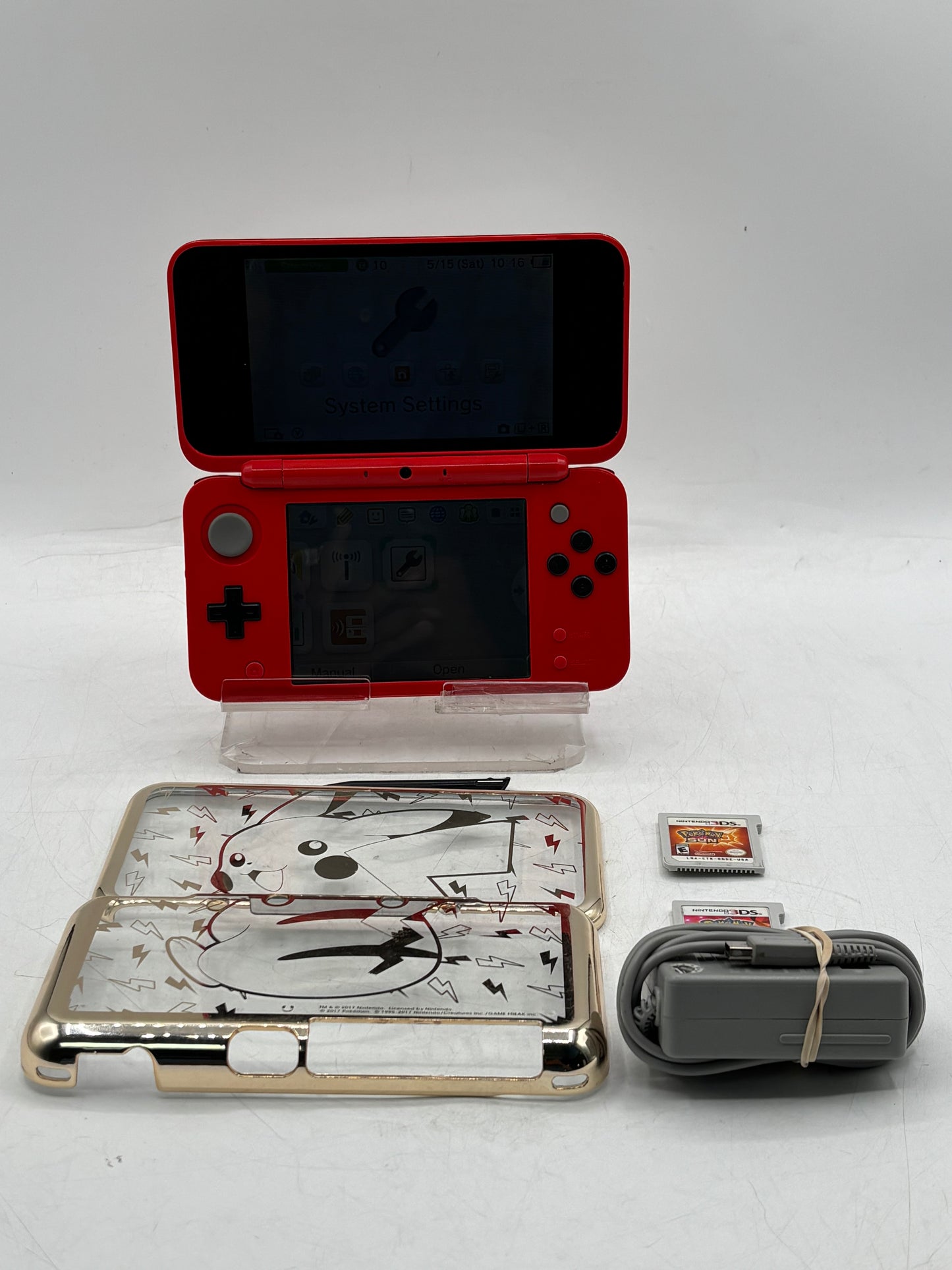 Nintendo 2DS XL JAN-001 PokéBall Edition, 2017--Pokémon Sun & Omega Ruby BUNDLE