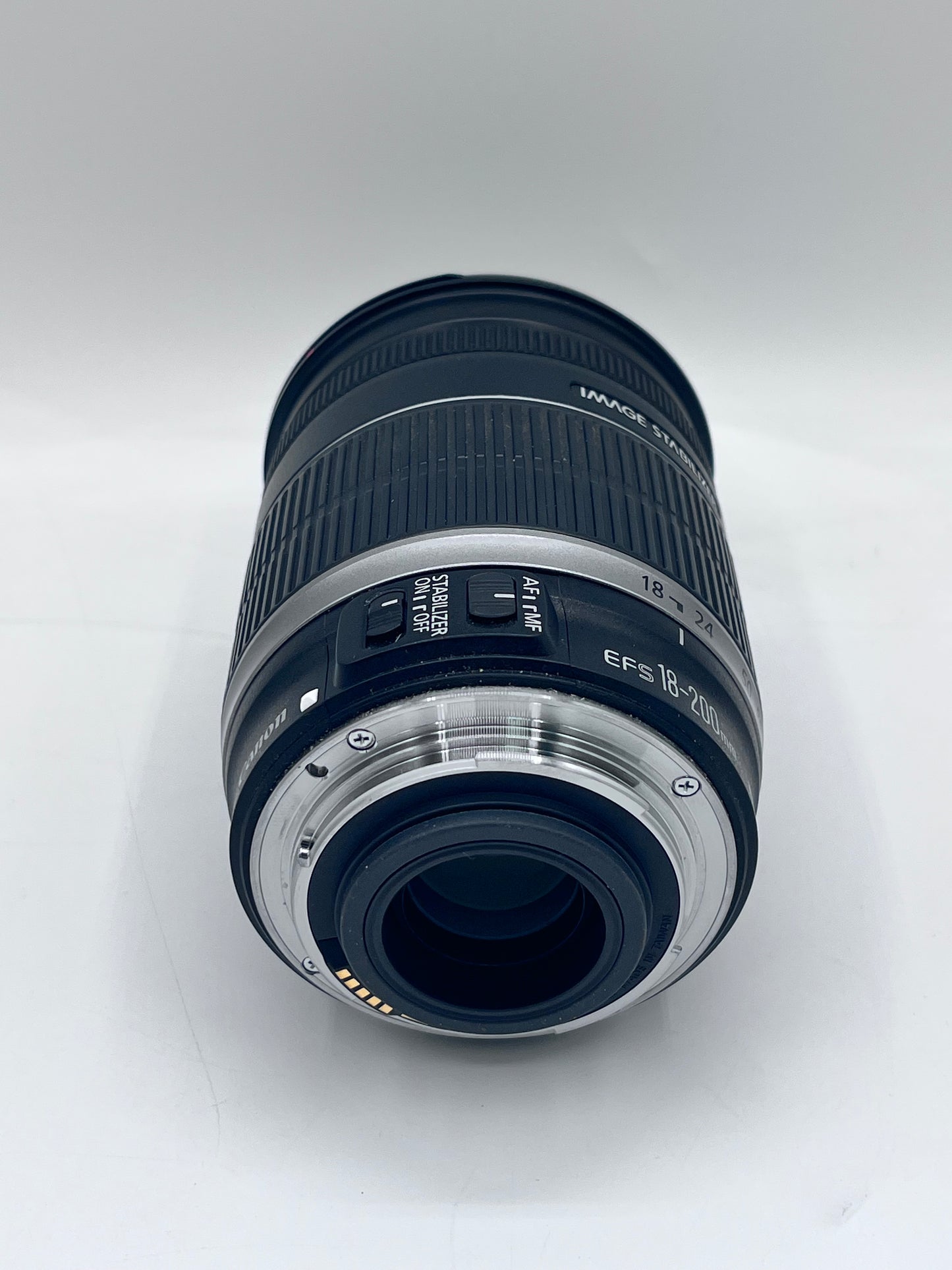 Canon EF-S 18-200mm f/3.5-5.6 IS Standard Zoom Lens- Black