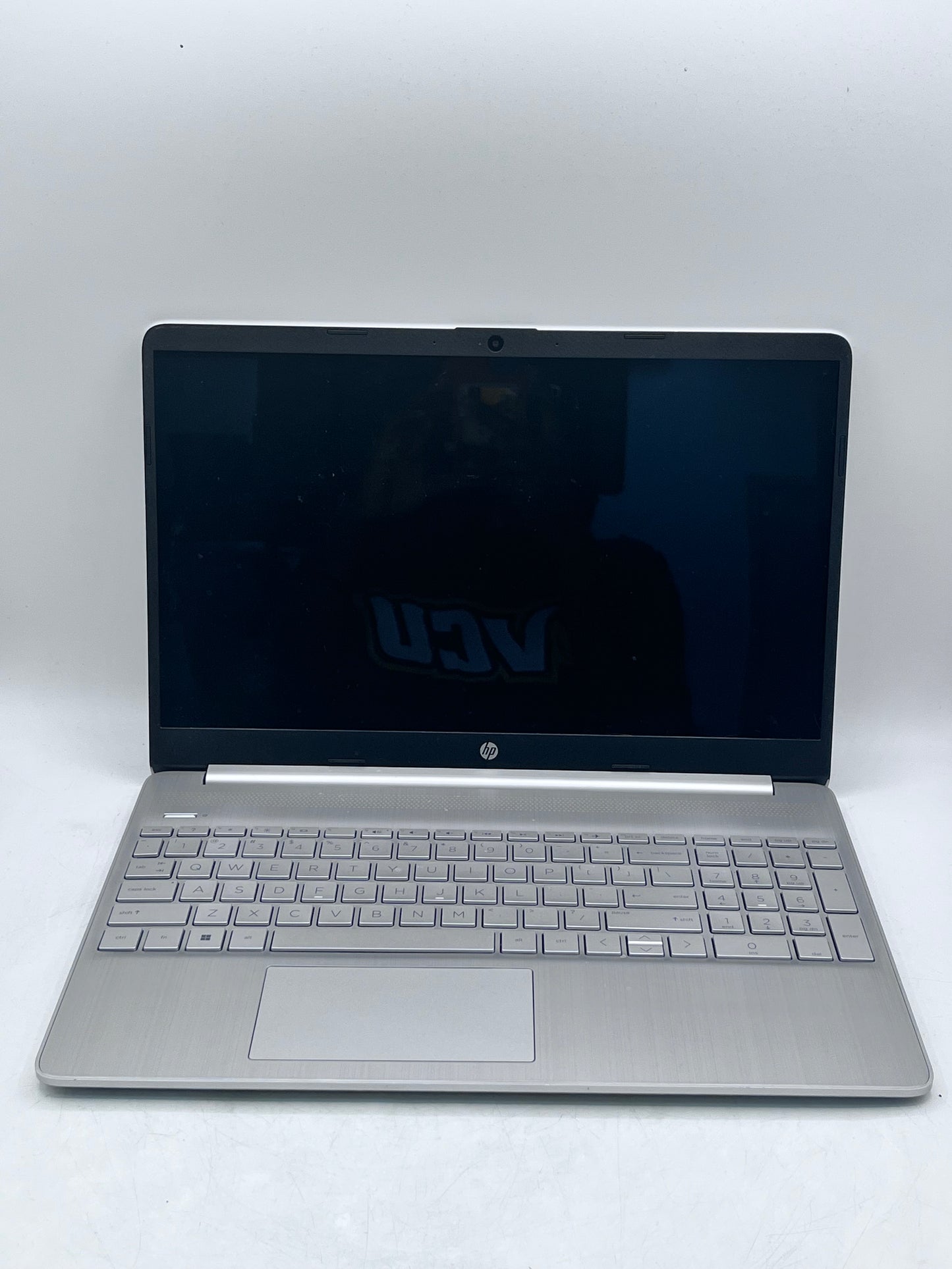 HP 15-DY2702DX Laptop Intel Core i3  256 GB  8GB RAM - Silver