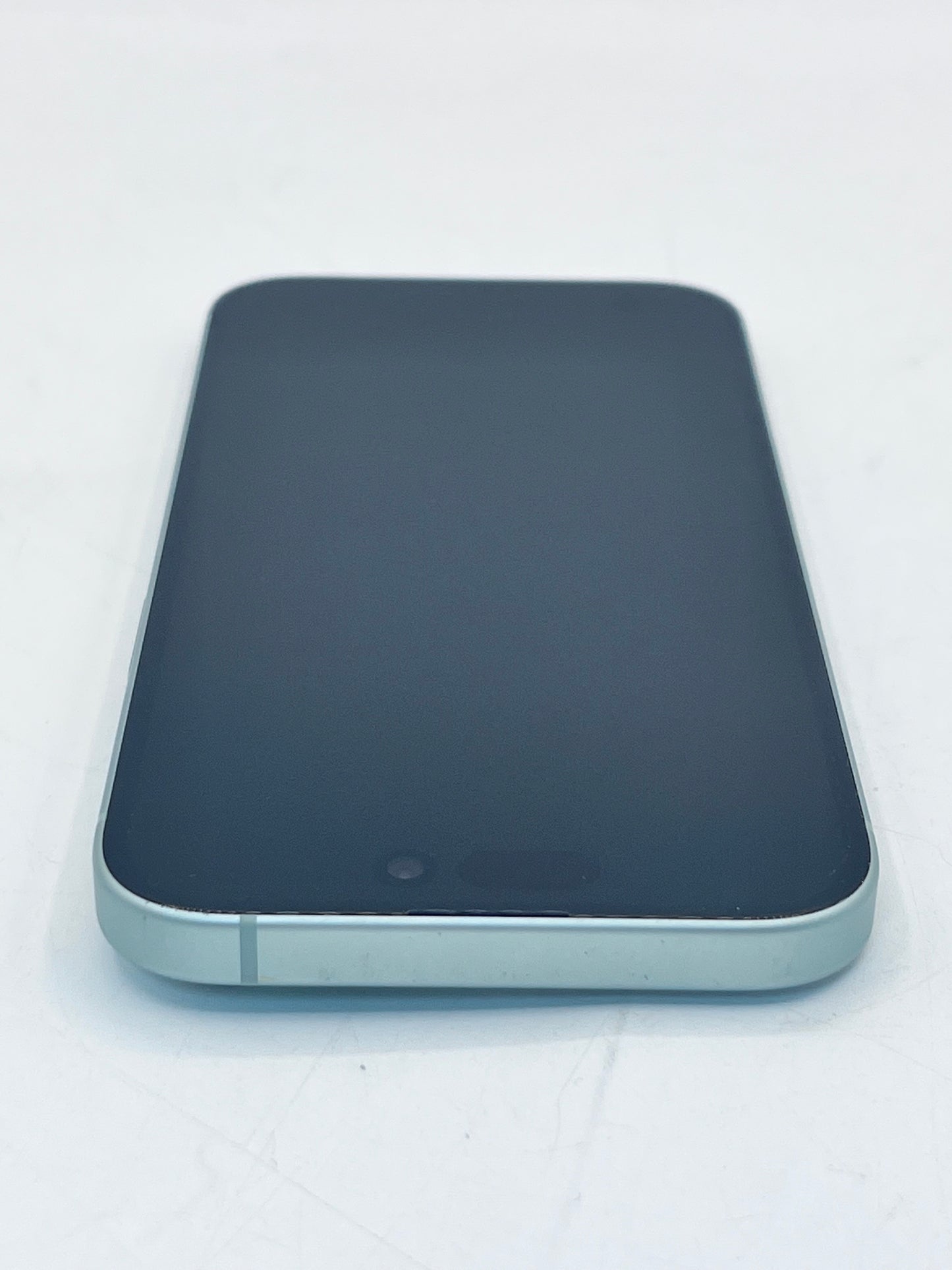 Unlocked Apple iPhone 15 6.1" A2846 MTM23LL/A 128GB 100% BH - Green