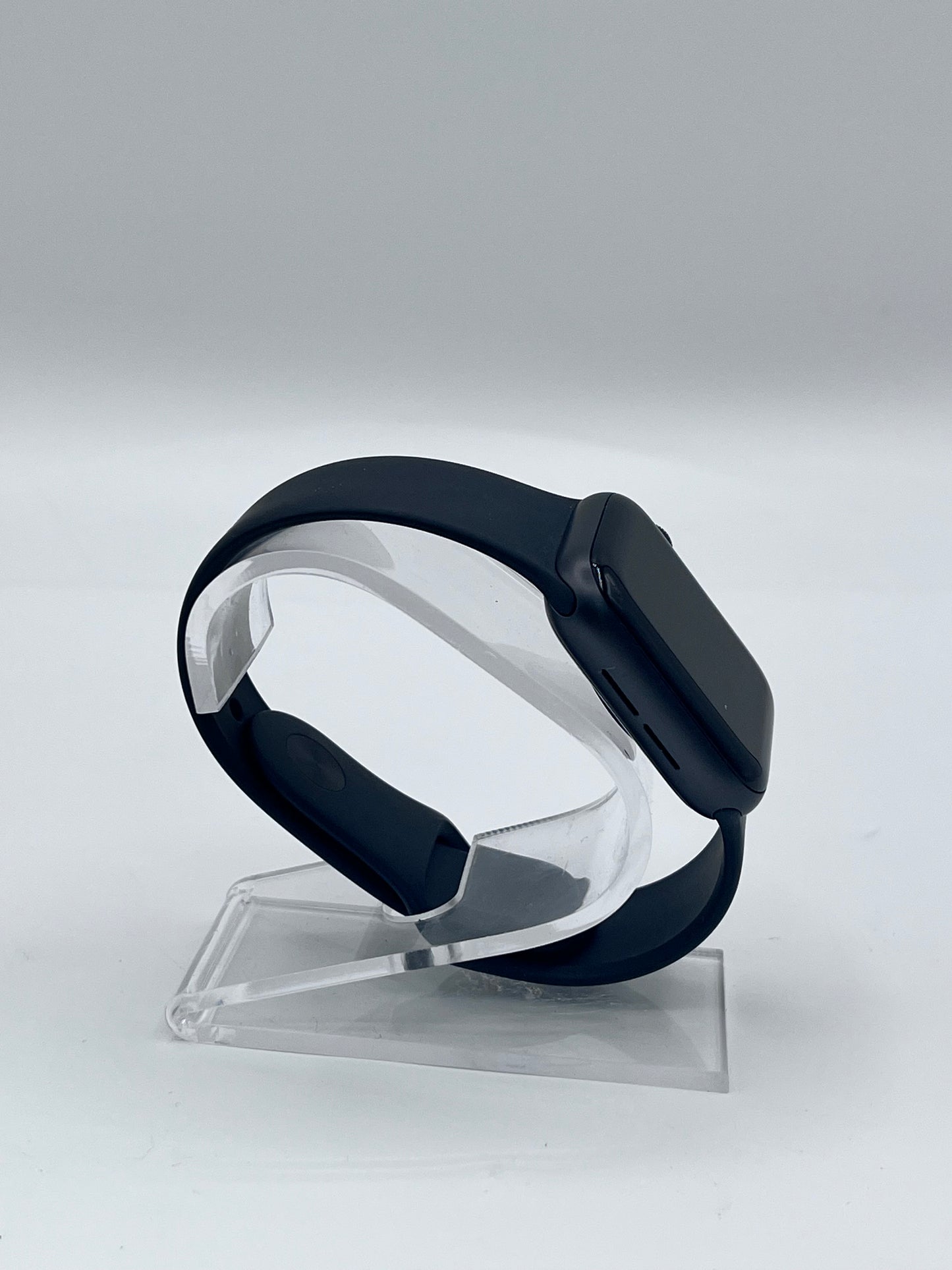 Apple SE (2nd Gen) 40mm GPS Only - Black