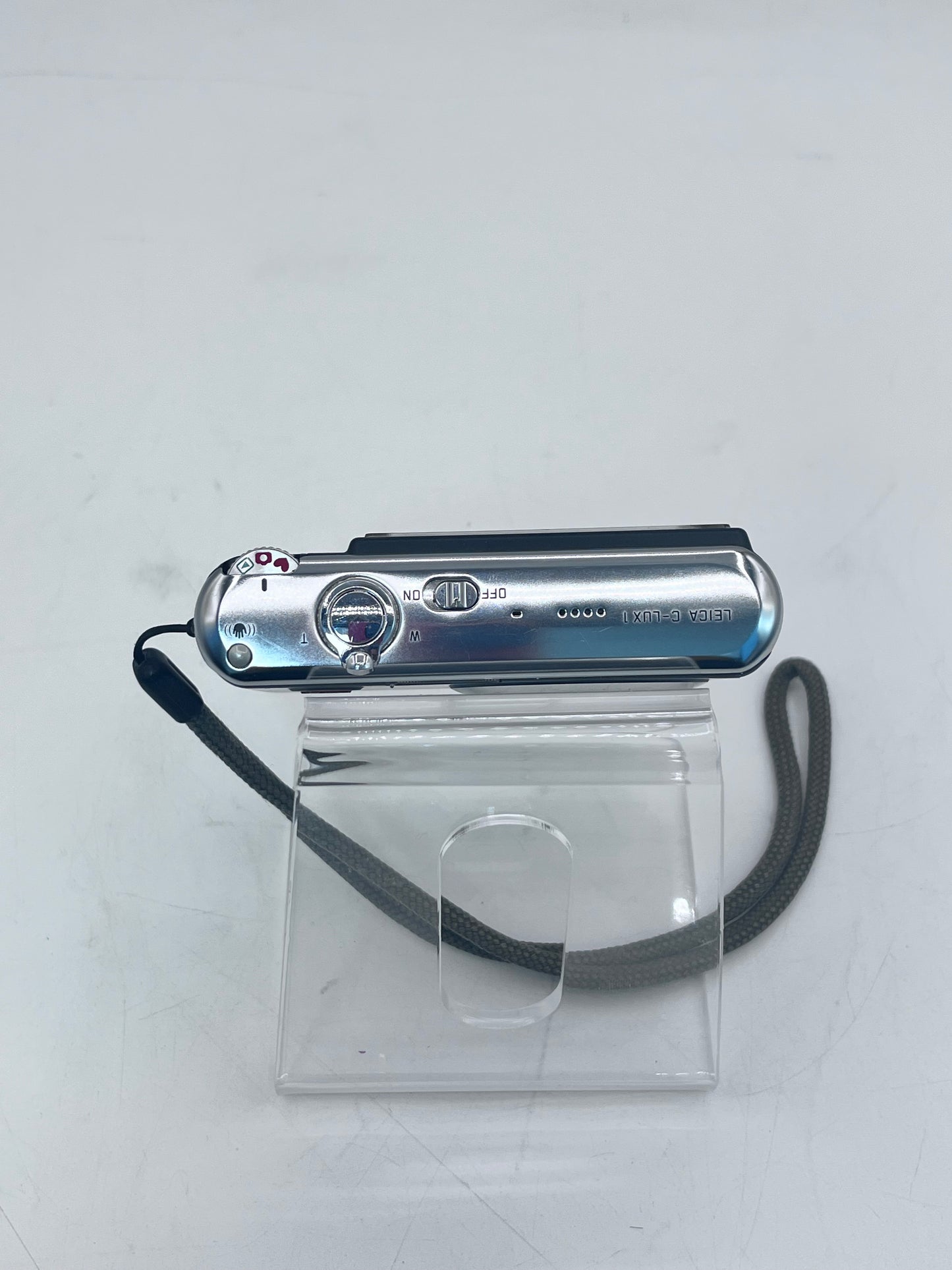 Leica C-Lux 1 Compact Digital Camera Silver w/Battery and Case Tested Working