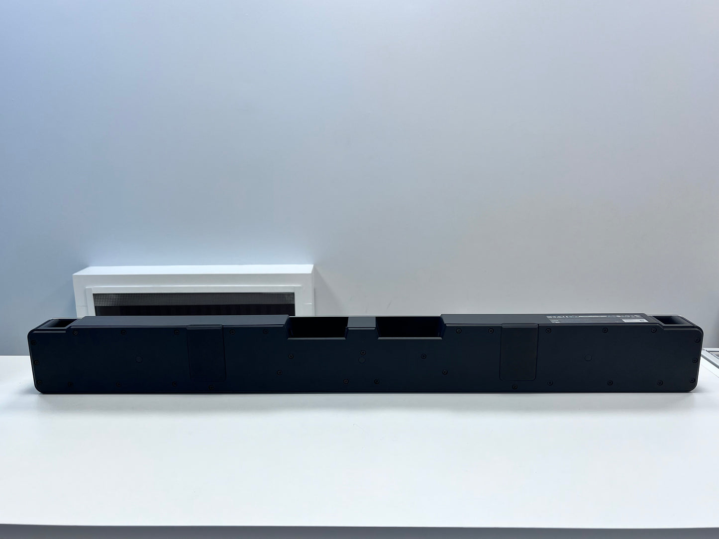 Bose Smart Soundbar 700  425842 Bluetooth With HDMI Cable & Power Cord - Black
