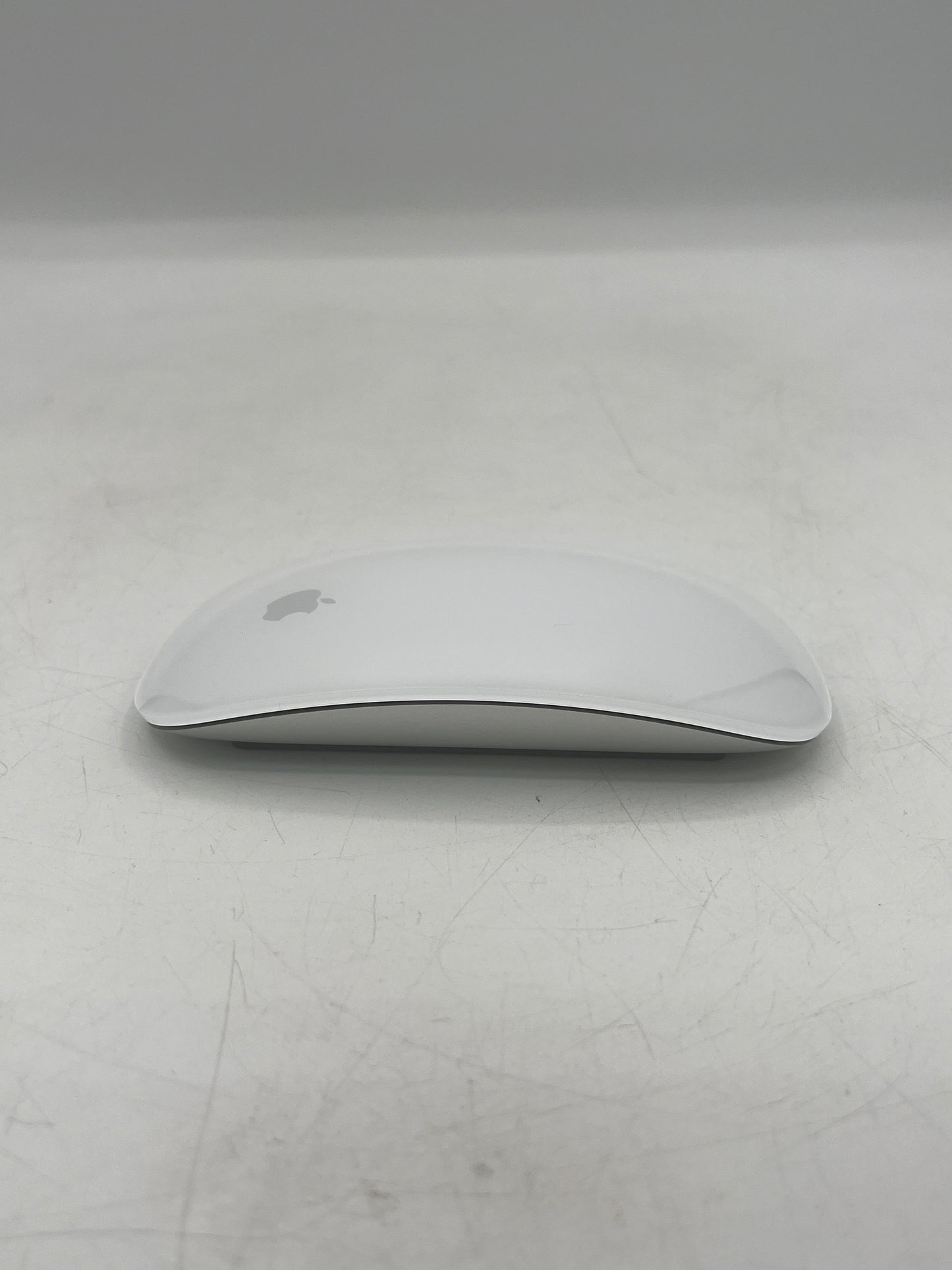 Apple Magic Mouse Model A1657 MLA02LL/A