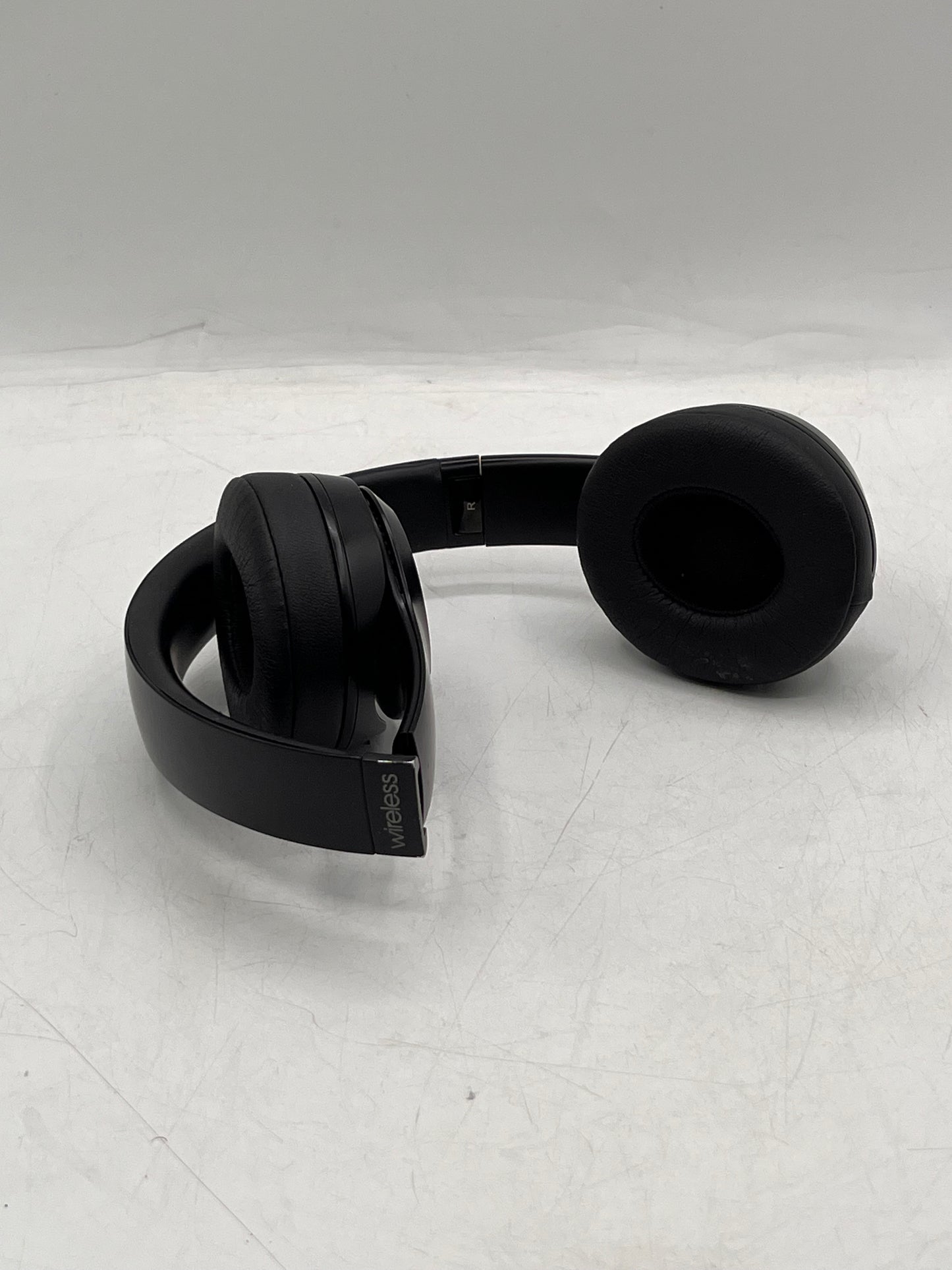 Beats Solo 3 Wireless Headphones - Black