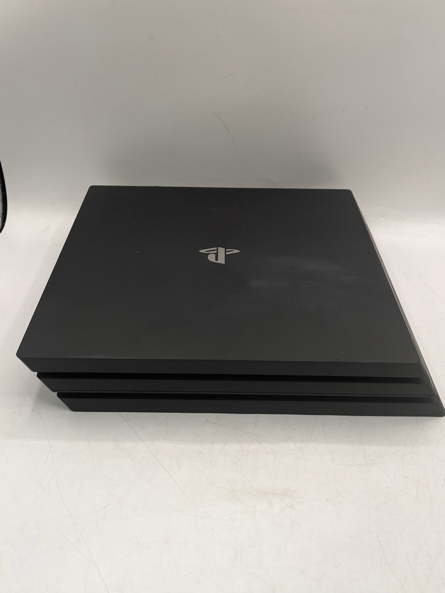 Sony PlayStation 4 Pro CUH-7215B 1TB Black Console Tested + Controller