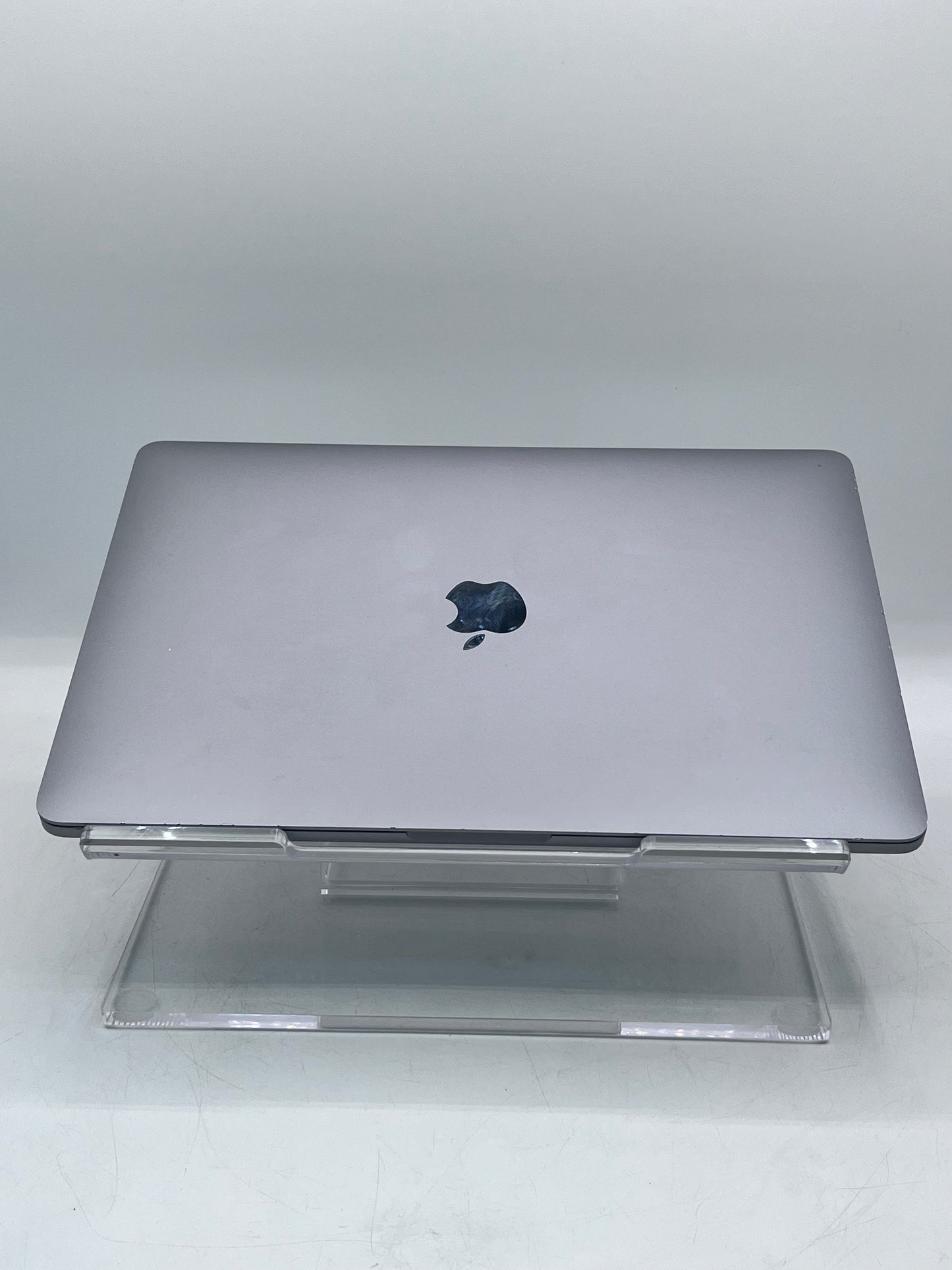 2017 Apple MacBook Pro A1706 13 Core i5 8GB 256GB Gray