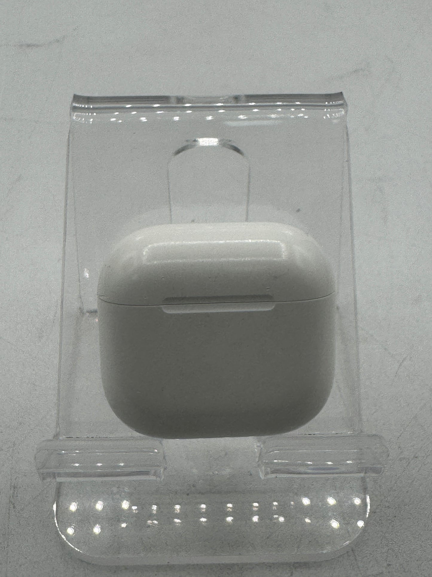 AirPods 4th Gen with MagSafe Charging Case A3058 MXP63LL/A Free Shipping