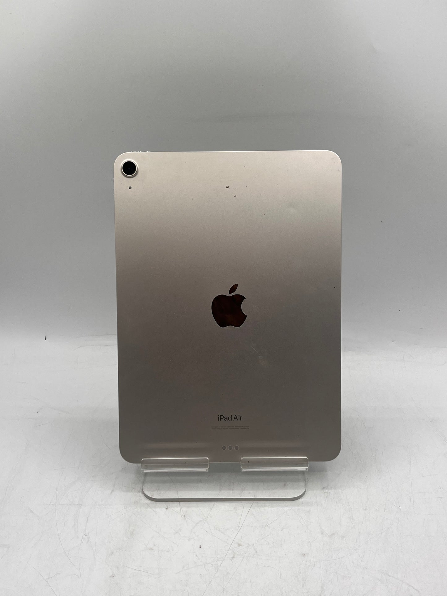 Apple iPad Air 5th Gen A2588 MM9F3LL/A 64GB Wi-Fi Only Silver