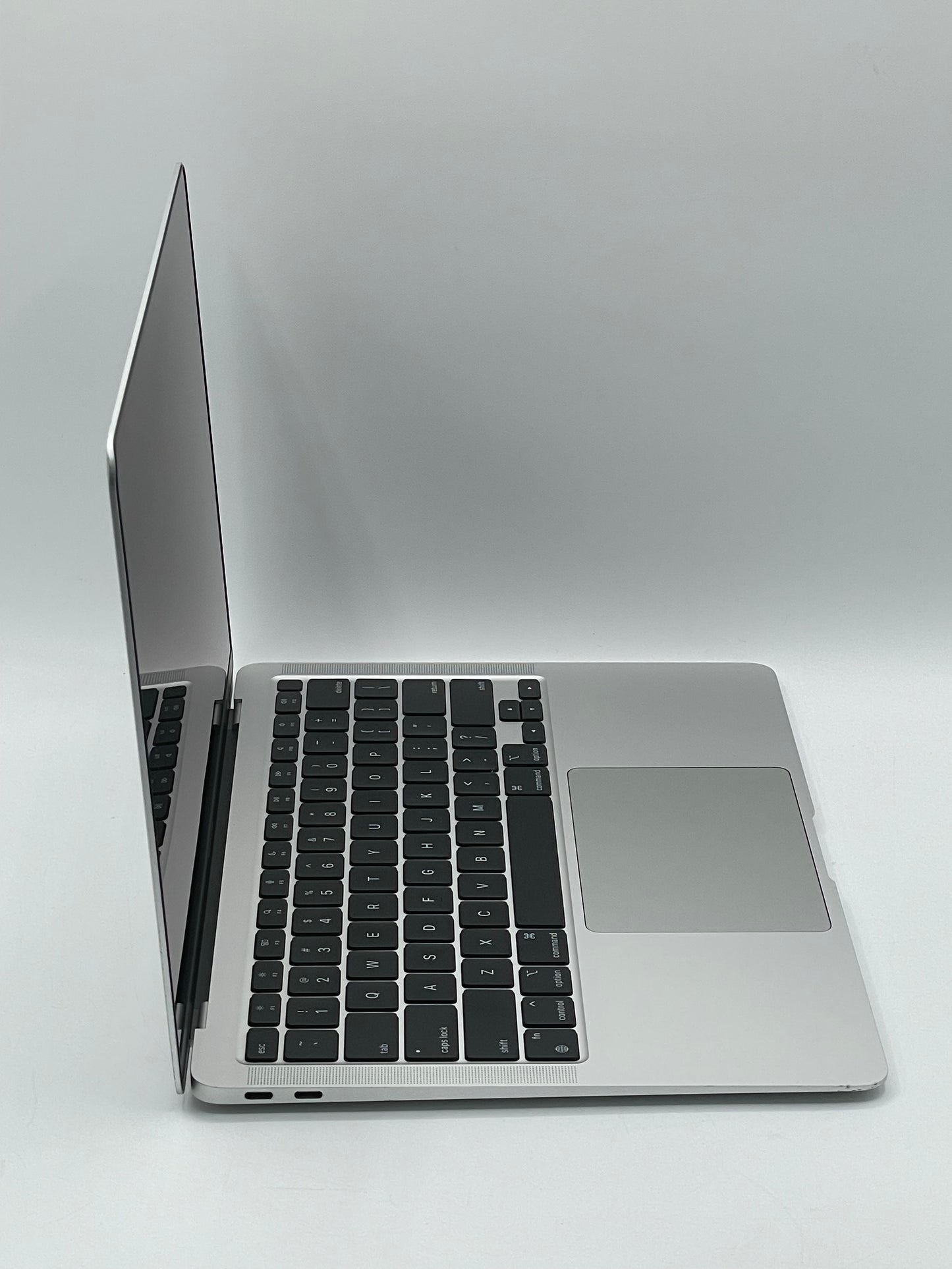 2020 Apple MacBook Air 13.3" M1 7C 8GB 128GB A2337 REMOTELY MANAGED