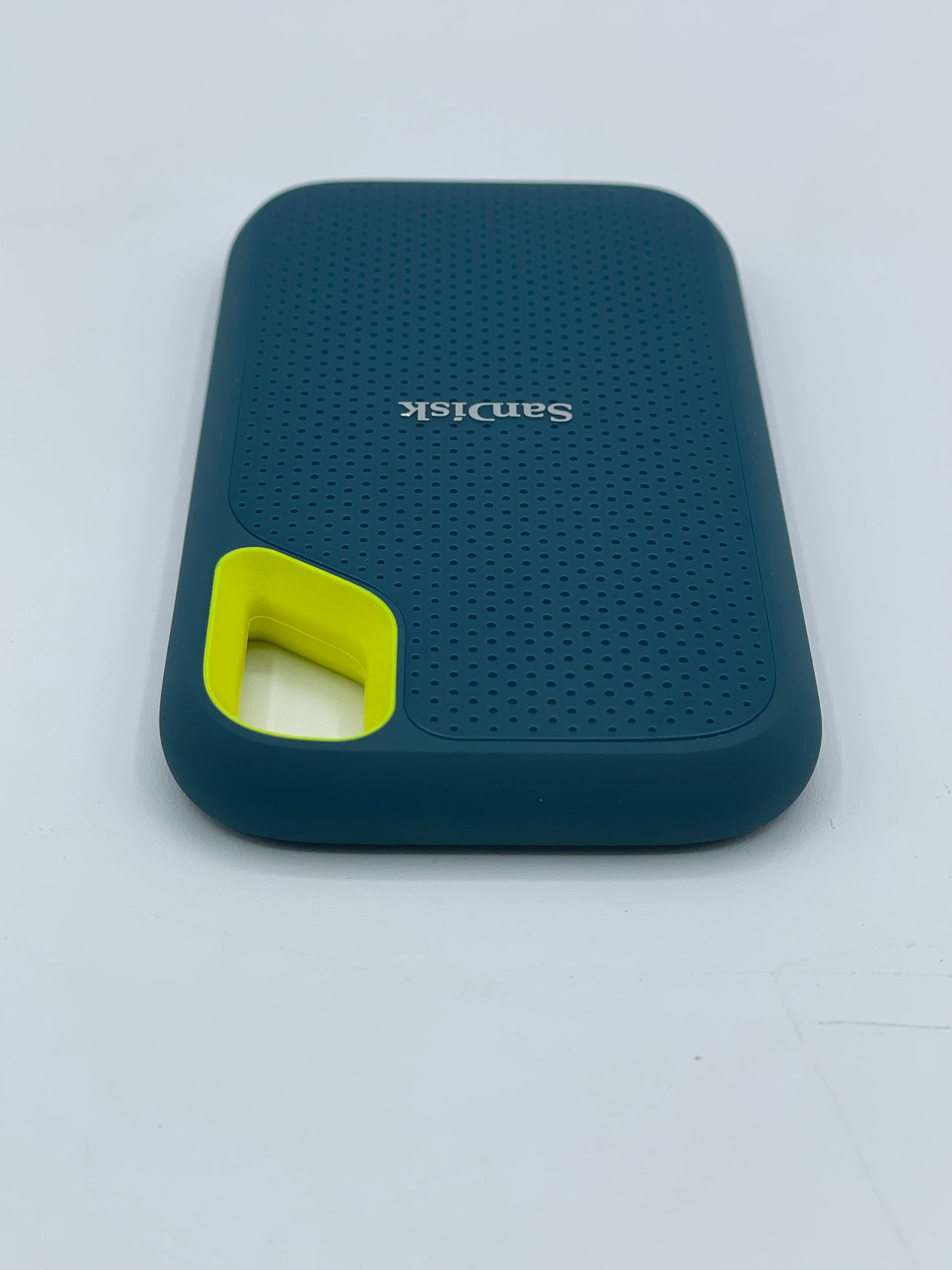 Sandisk Pro SSD 2TB Extreme Used Fast Solid State Drive