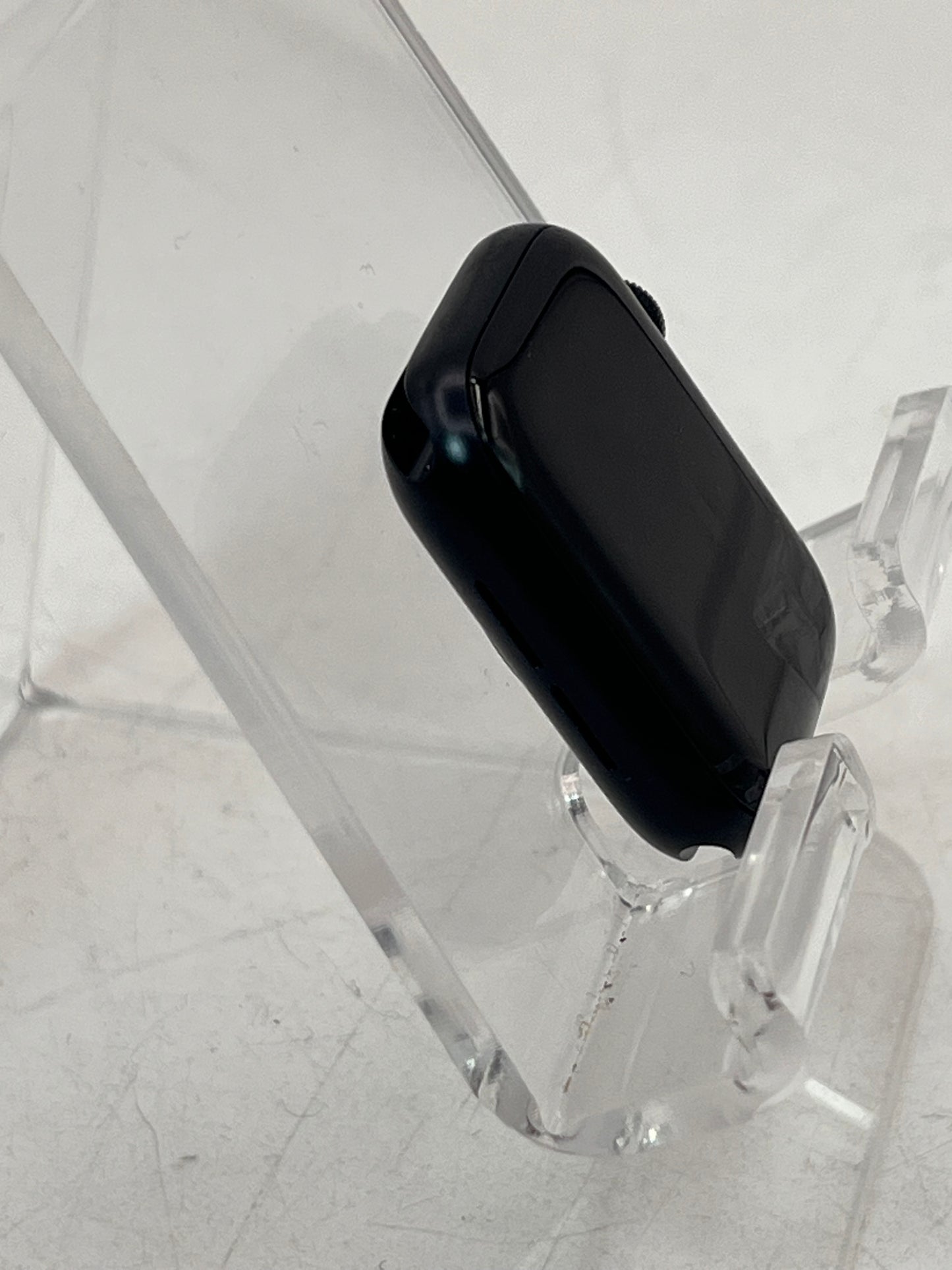 Apple Watch SE 2 A2726 (2022) 40mm Midnight Aluminum GPS and Cellular