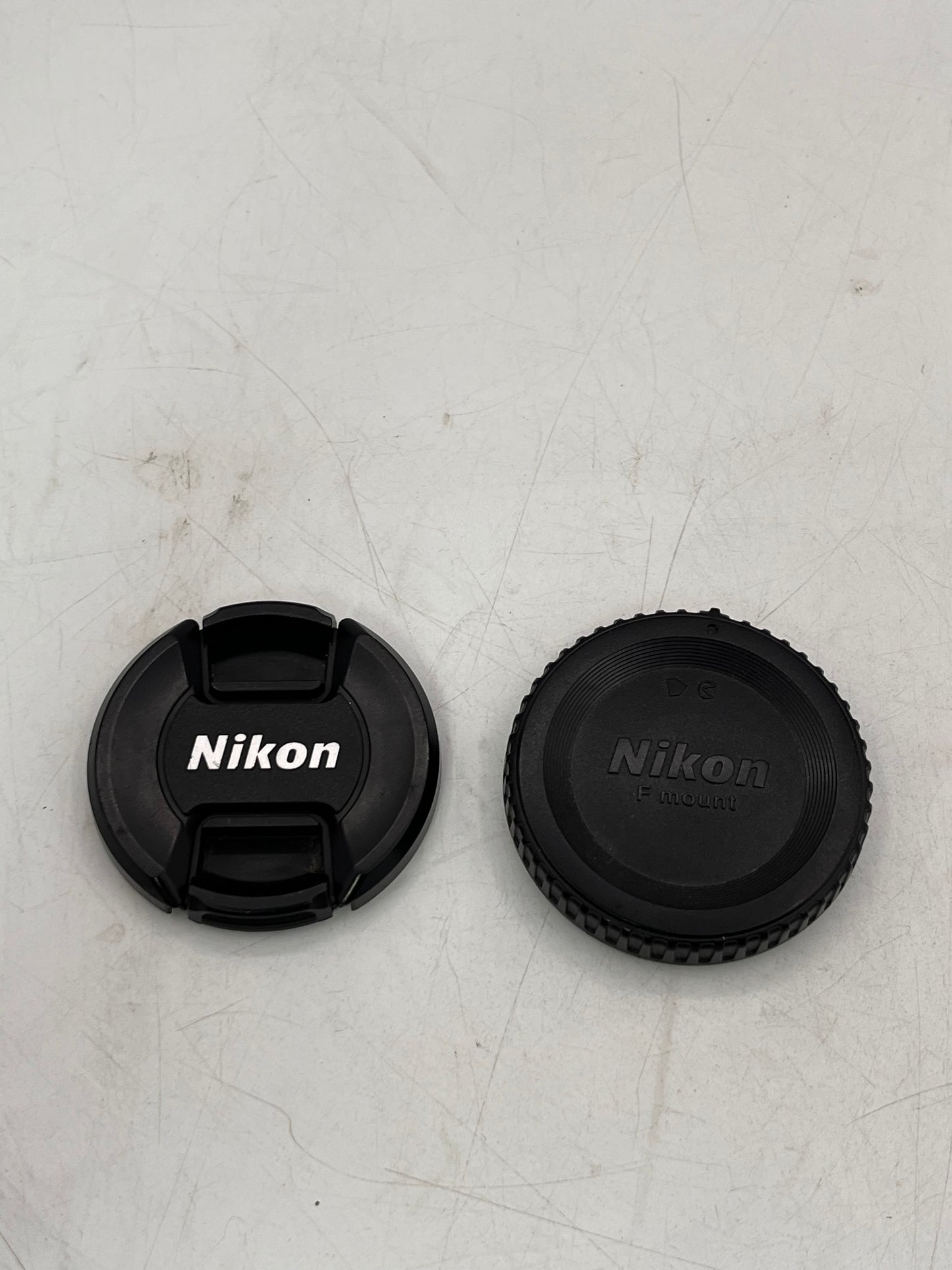 Nikon D5600 Digital Camera with 18-55mm 1:3.5-5.6G VR  - Black